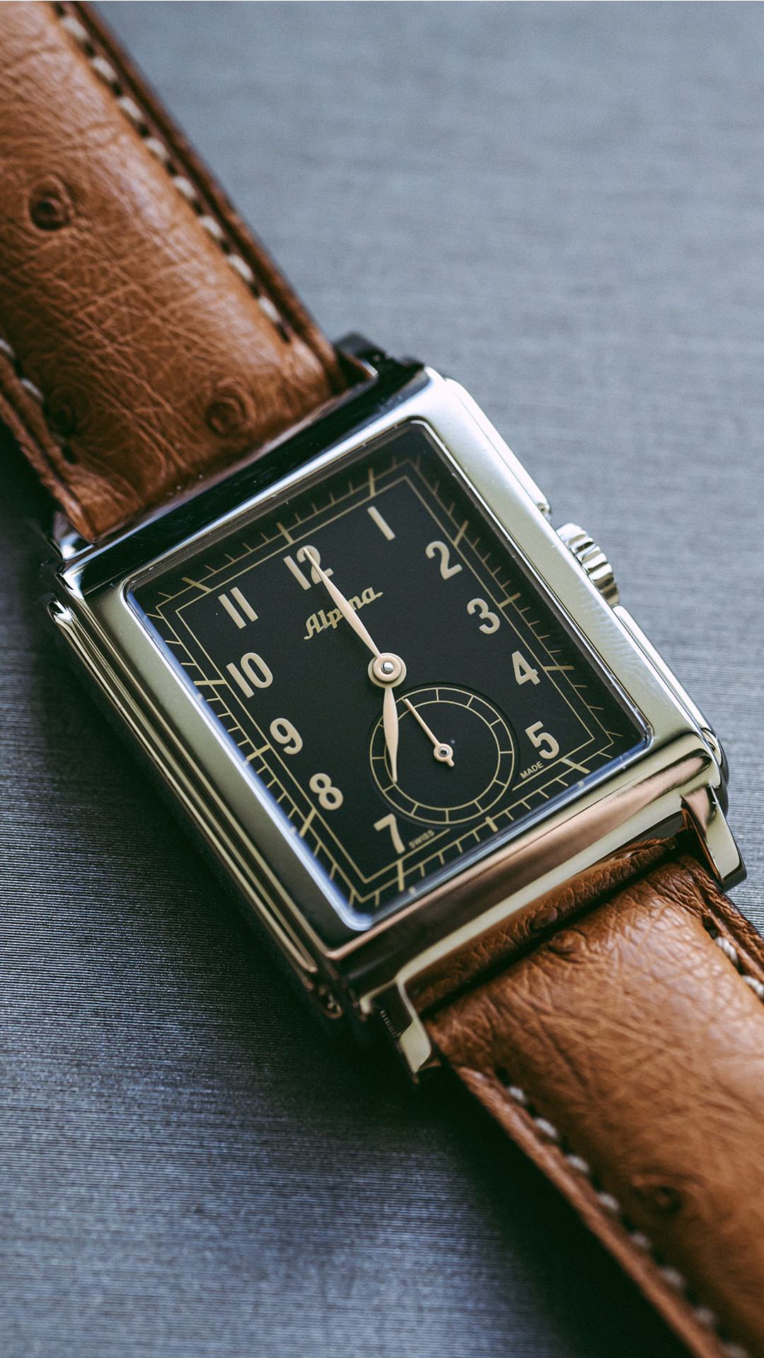 Alpina Alpiner Heritage Carrée Mechanical 140 Years - View 3