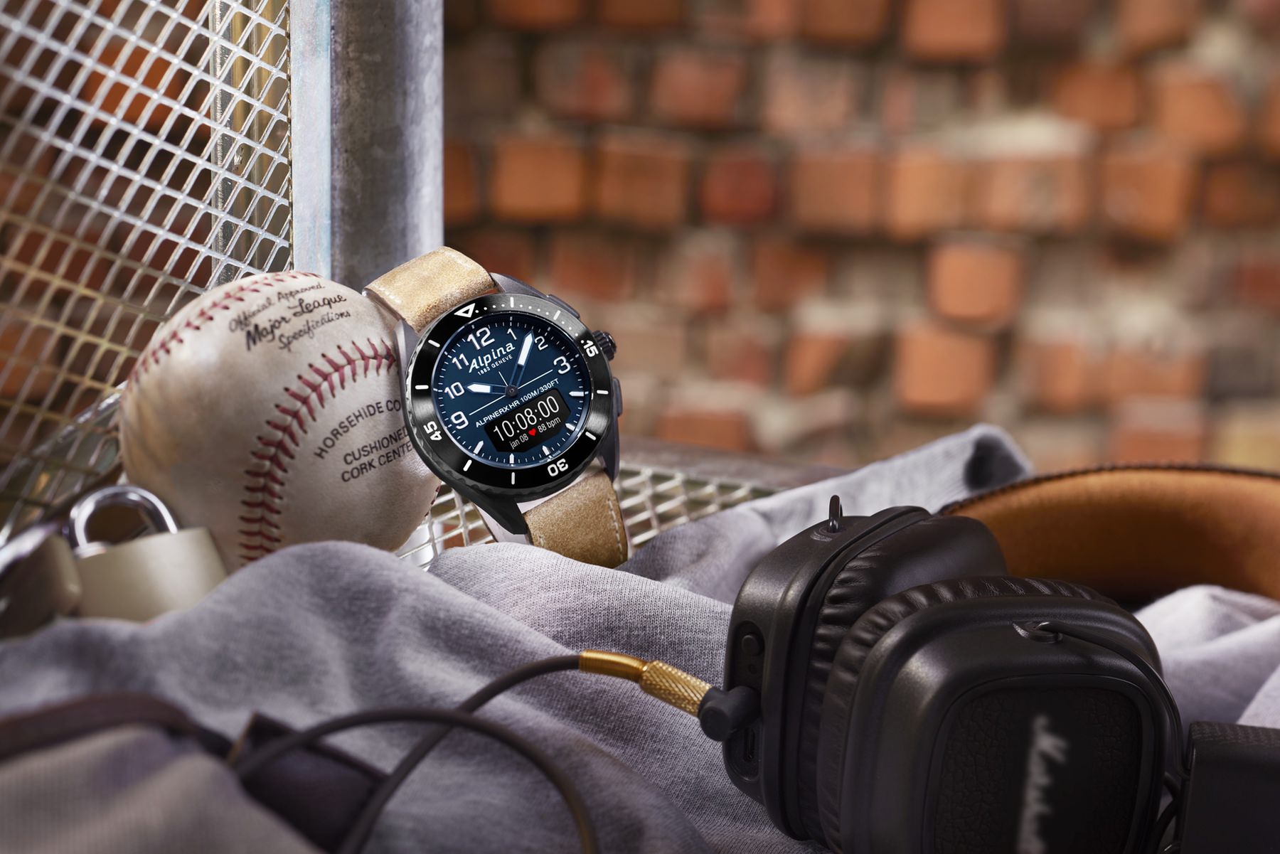 Alpina AlpinerX Alive - View 2