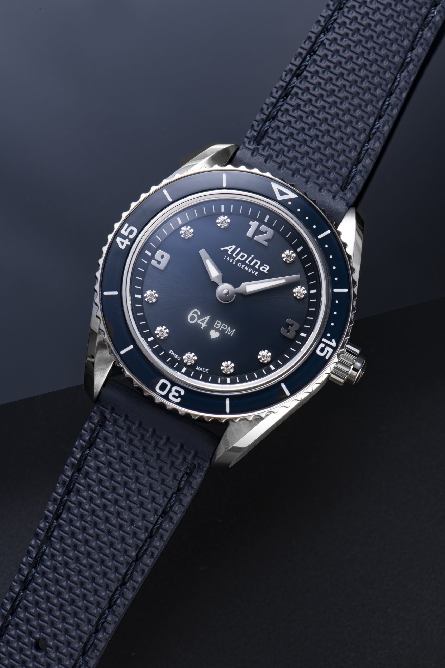 Alpina AlpinerX Comtesse Glacier - View 2
