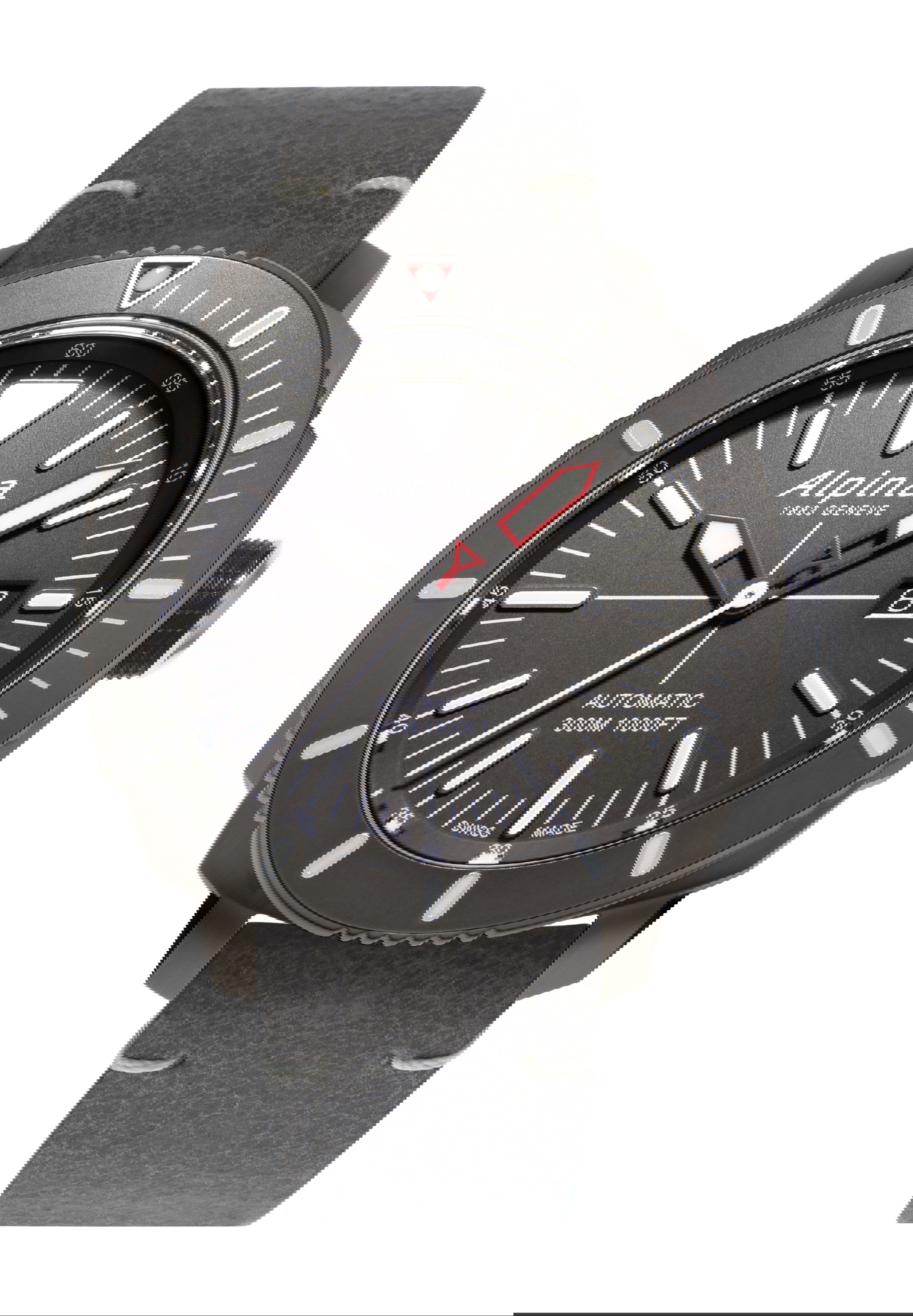 Alpina Seastrong Diver 300 Automatic luxury timepiece - detailed view