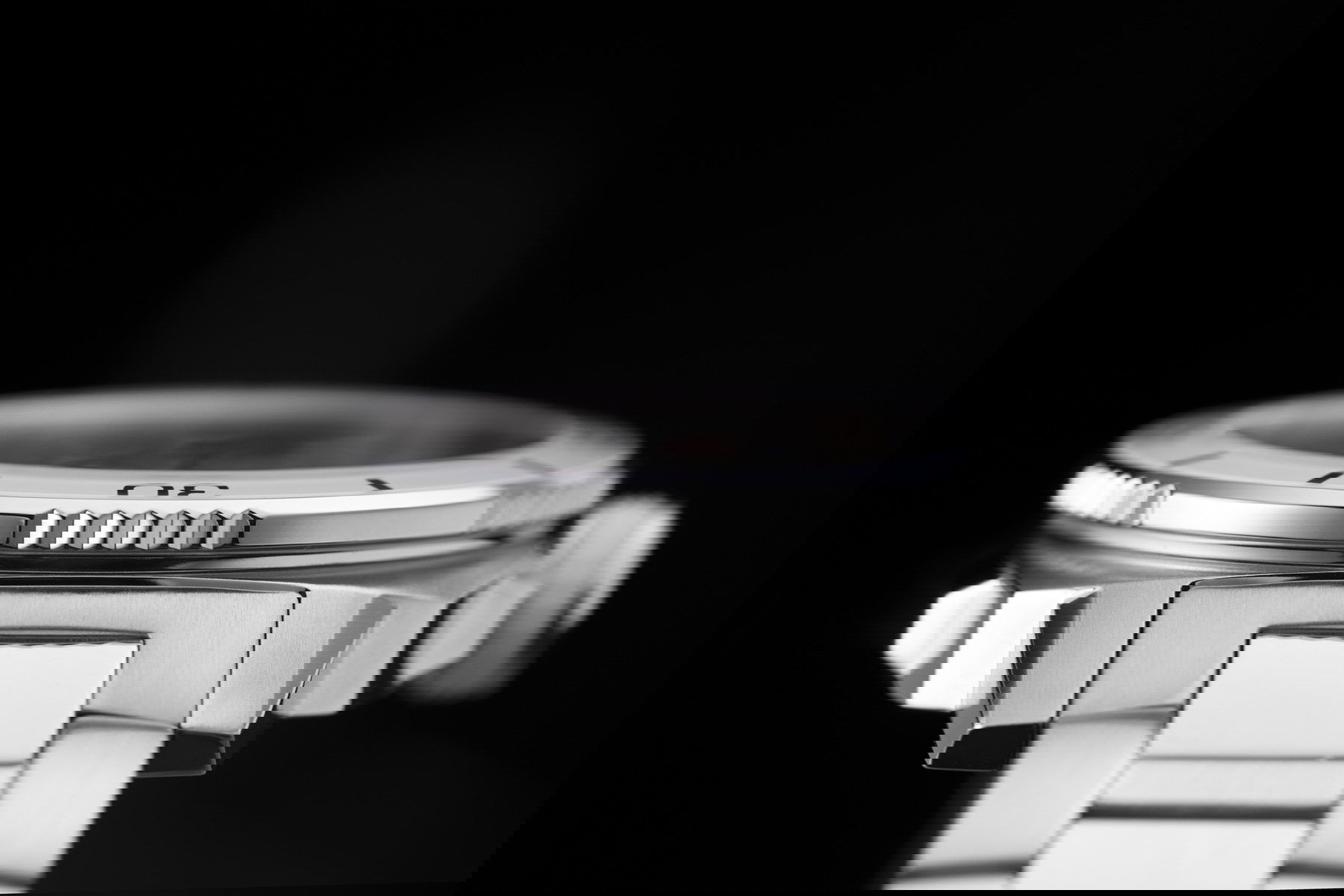 Alpina Seastrong Diver Comtesse Quartz - View 2