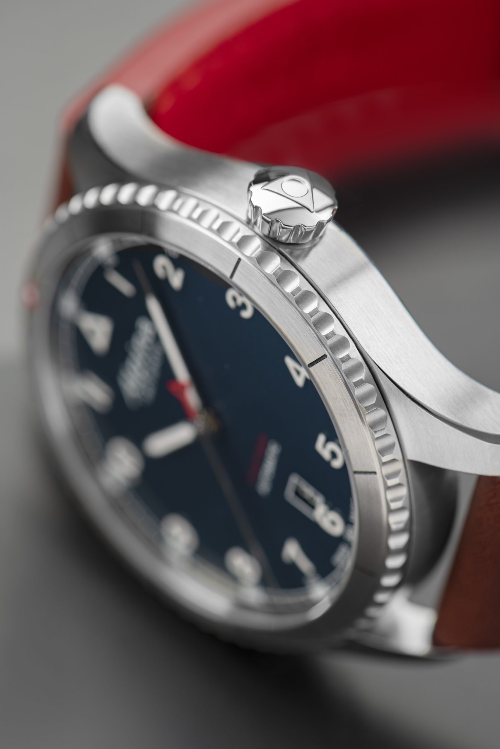 Alpina Startimer Pilot Automatic Petroleum Blue - View 3