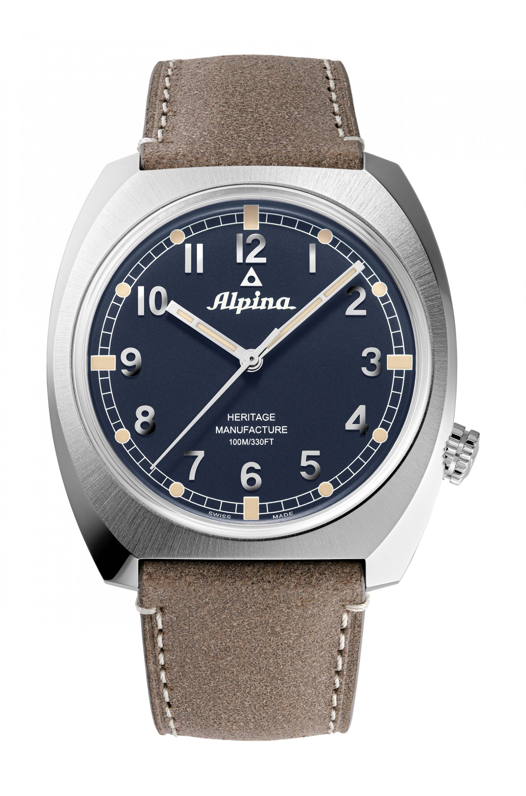 Alpina Startimer Pilot Heritage Manufacture luxury timepiece - detailed view