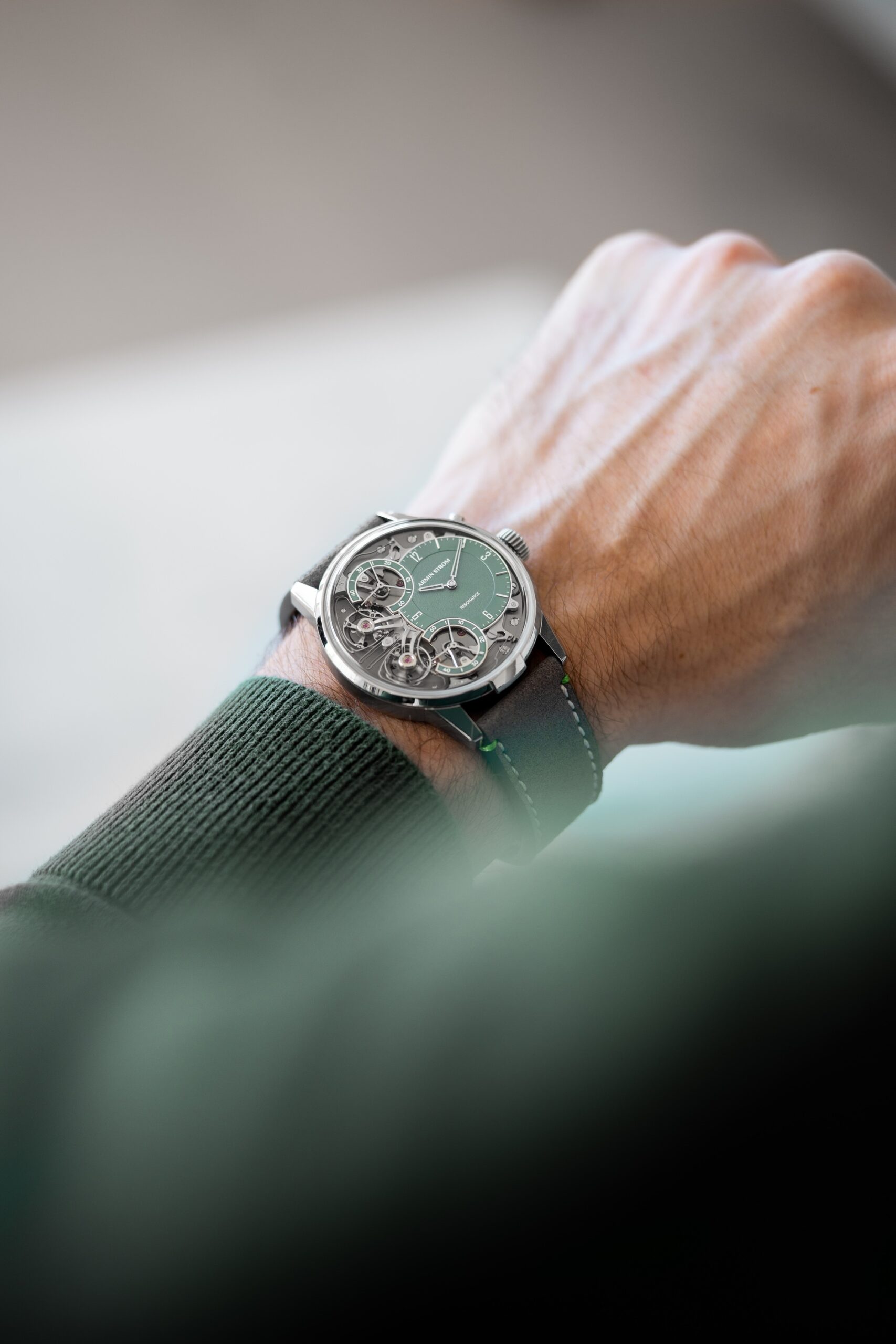 Armin Strom Mirrored Force Resonance – Manufacture Edition Green - View 3