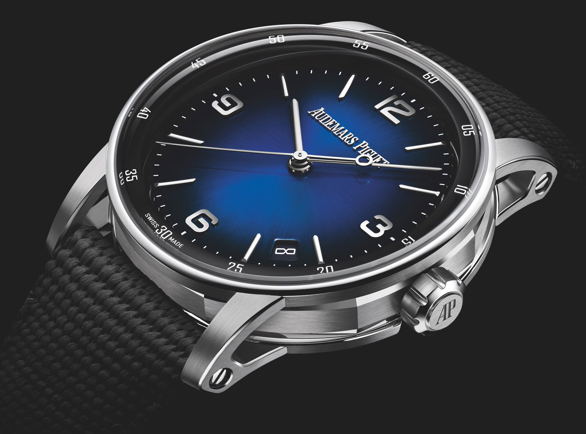Audemars Piguet Code 11.59 by Audemars Piguet Selfwinding - View 2
