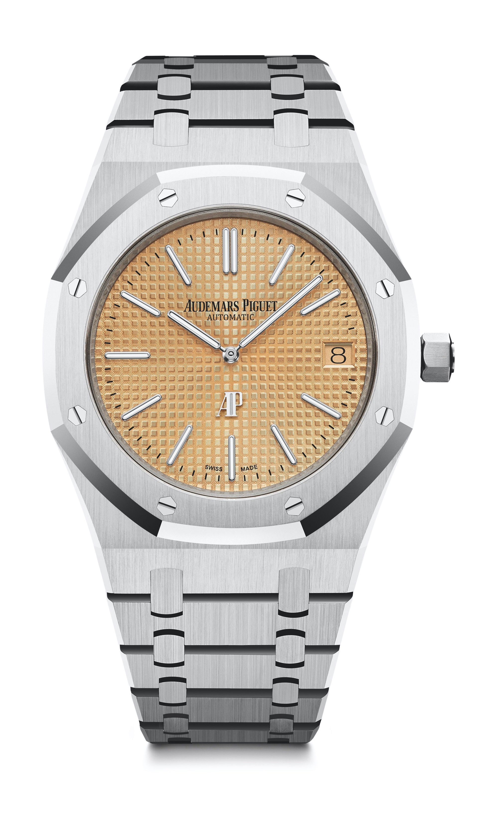 Audemars Piguet Royal Oak “Jumbo” Extra-Thin luxury timepiece - detailed view