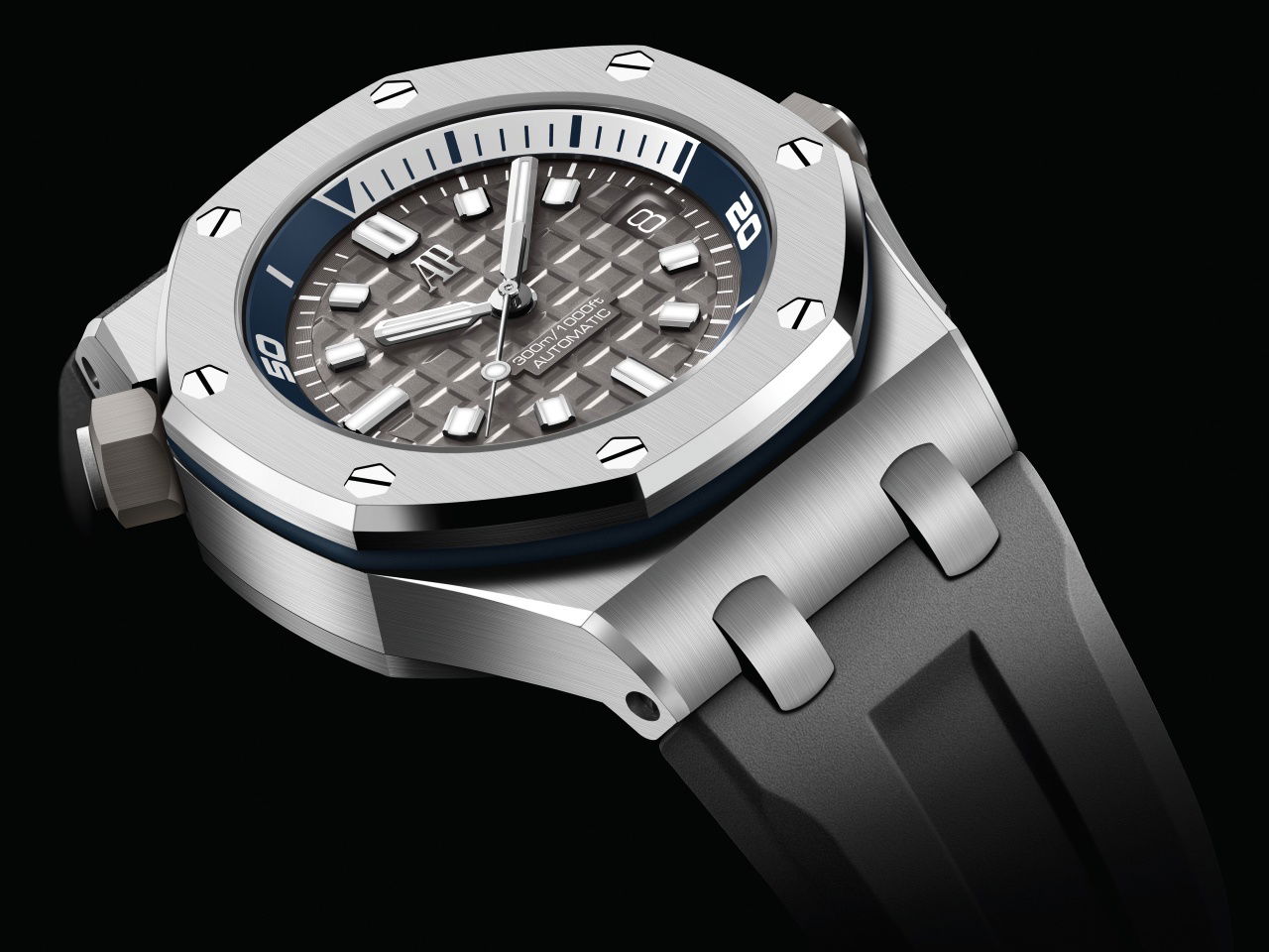 Audemars Piguet Royal Oak Offshore Diver - View 2