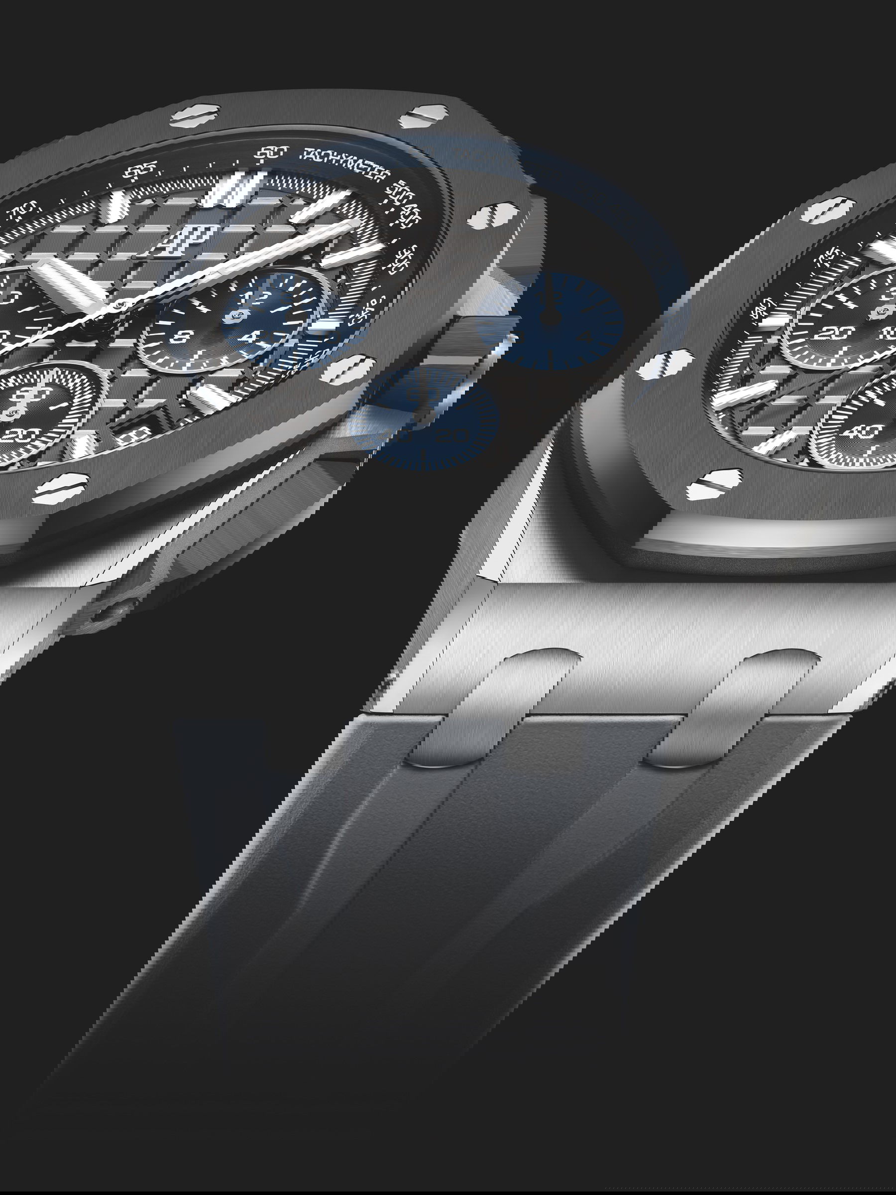Audemars Piguet Royal Oak Offshore Selfwinding Chronograph - View 2