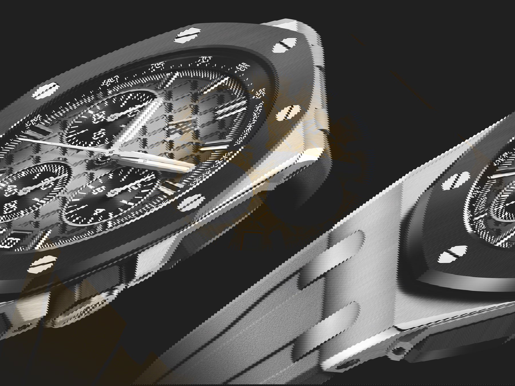 Audemars Piguet Royal Oak Offshore Selfwinding Chronograph - View 2
