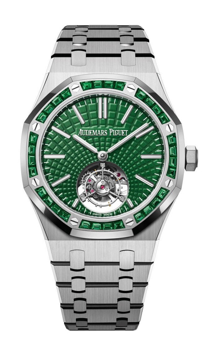 Audemars Piguet Royal Oak Offshore Selfwinding Flying Tourbillon luxury timepiece - detailed view