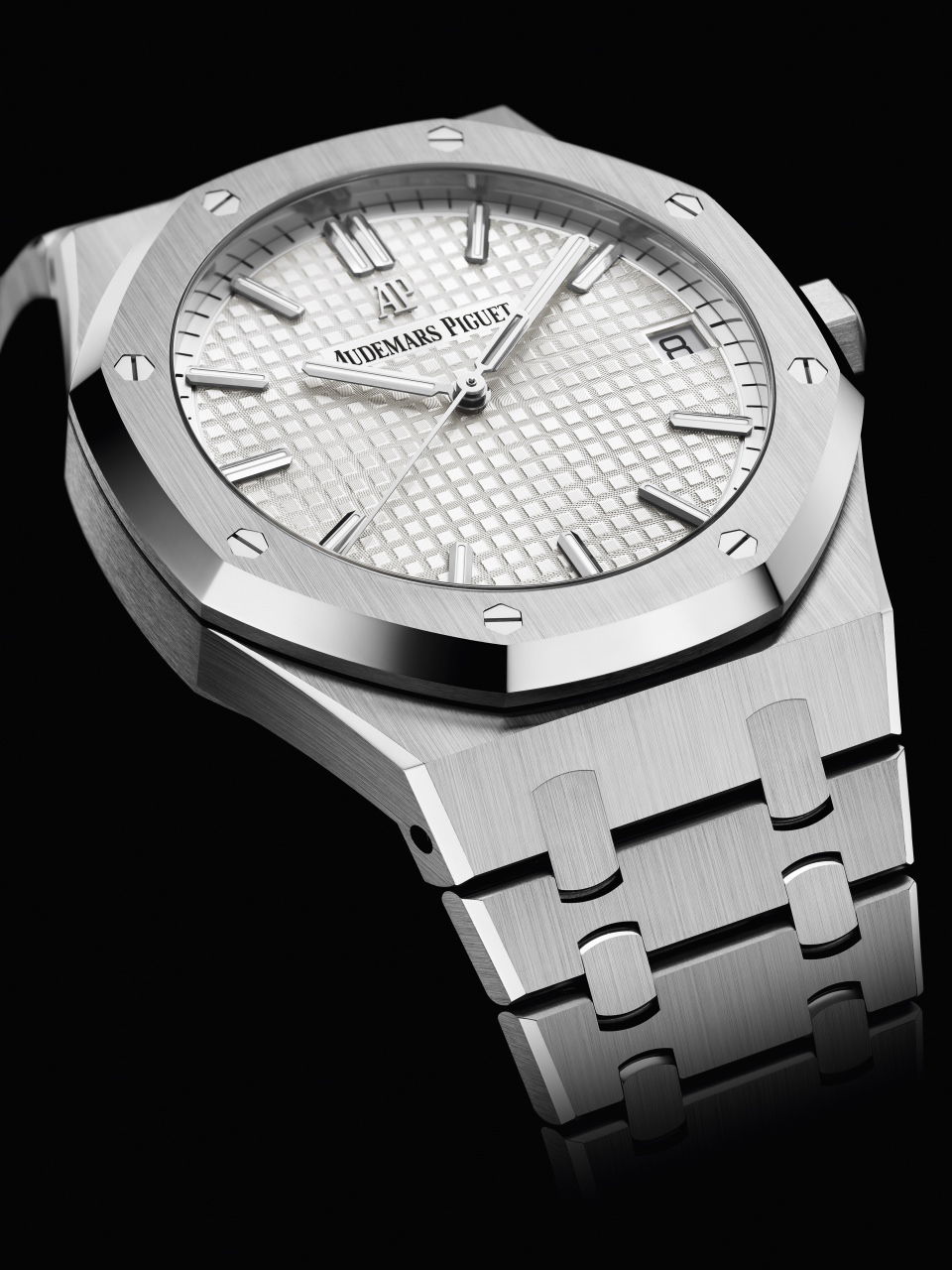 Audemars Piguet Royal Oak Selfwinding - View 2