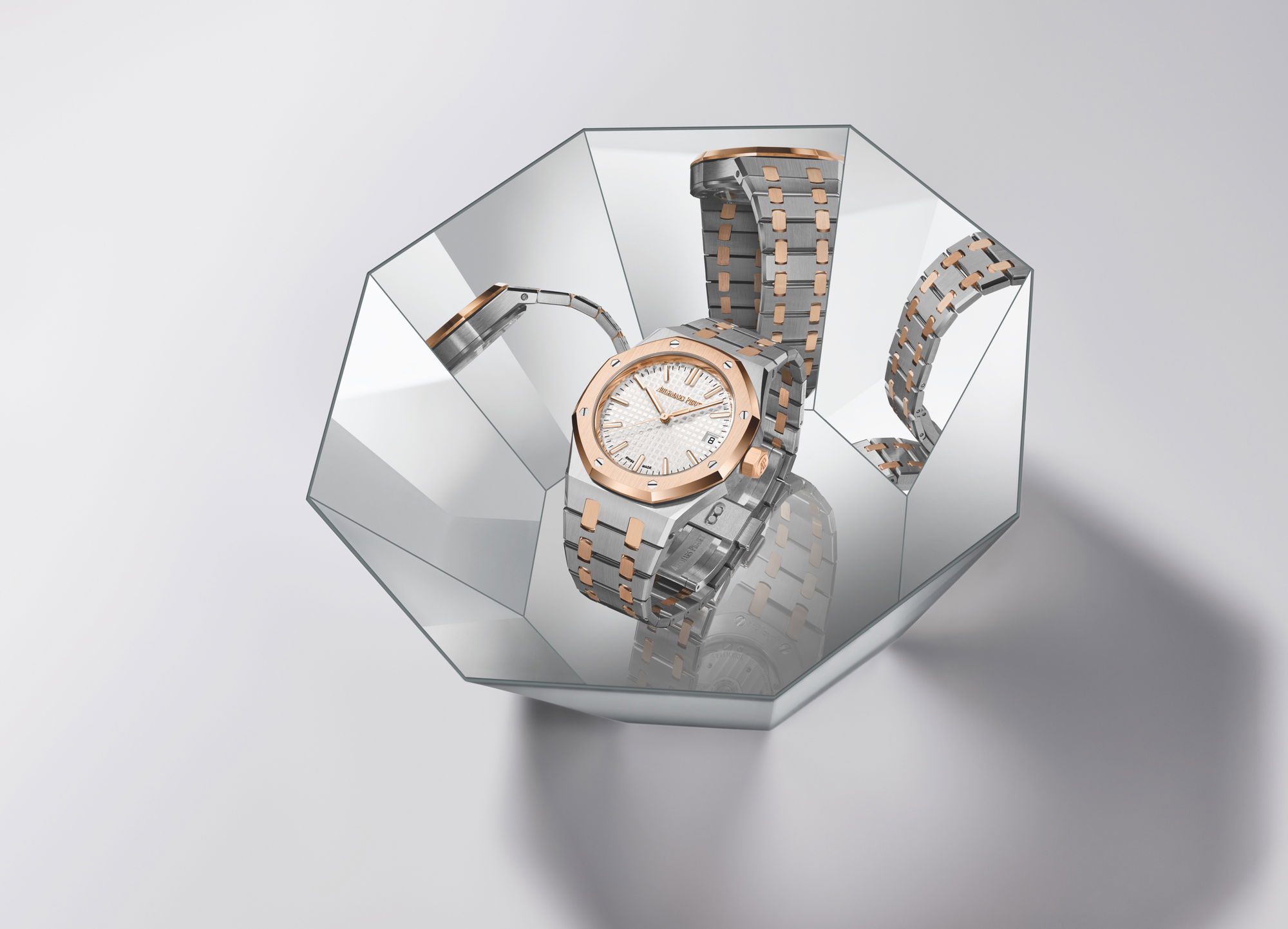 Audemars Piguet Royal Oak Selfwinding - View 3