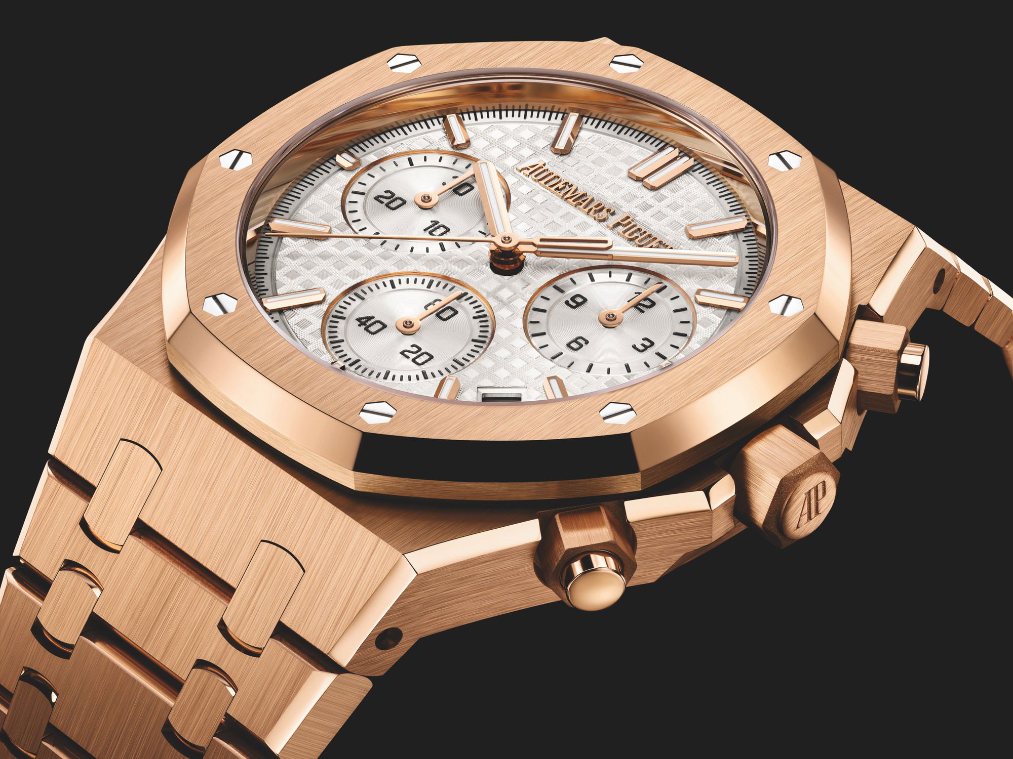 Audemars Piguet Royal Oak Selfwinding Chronograph - View 2