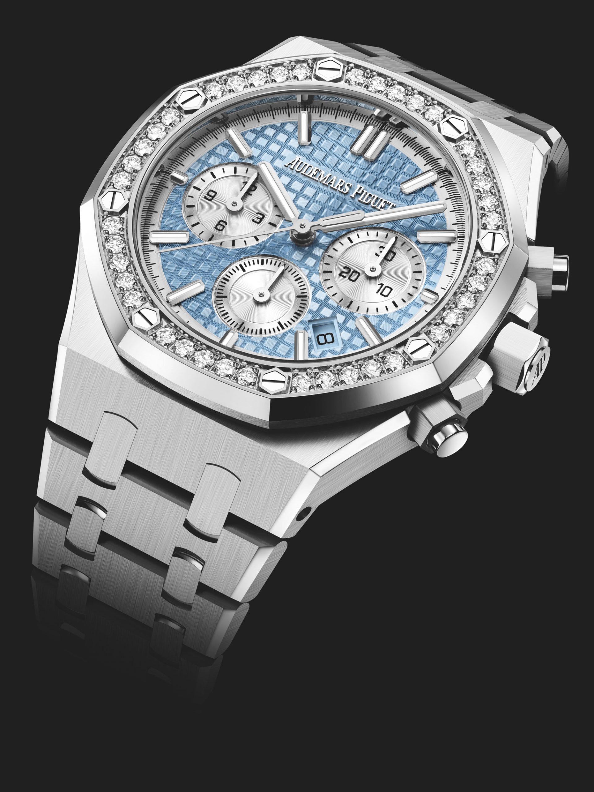 Audemars Piguet Royal Oak Selfwinding Chronograph - View 3