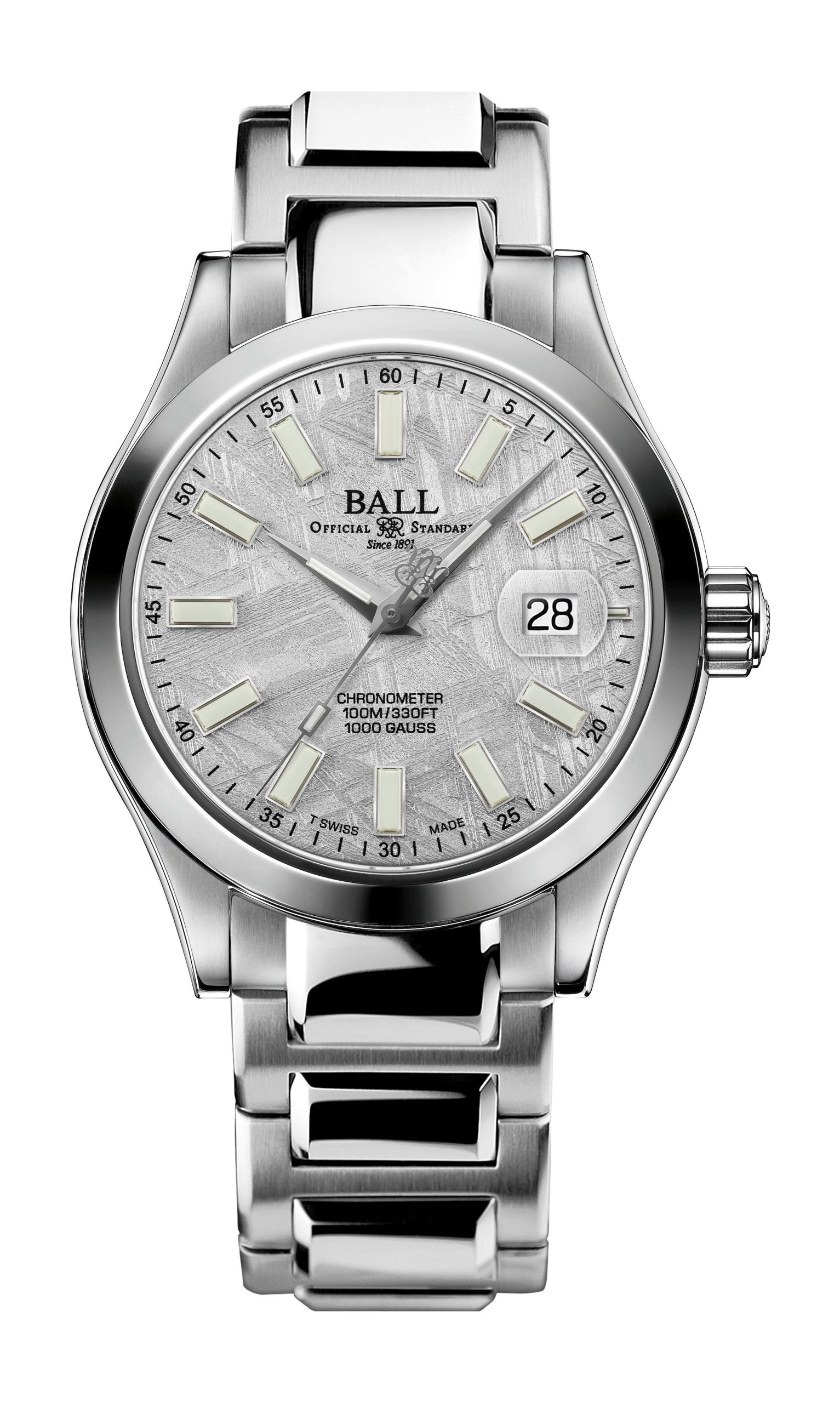 BALL Engineer III Marvelight Chronometer 40 luxury timepiece - detailed view
