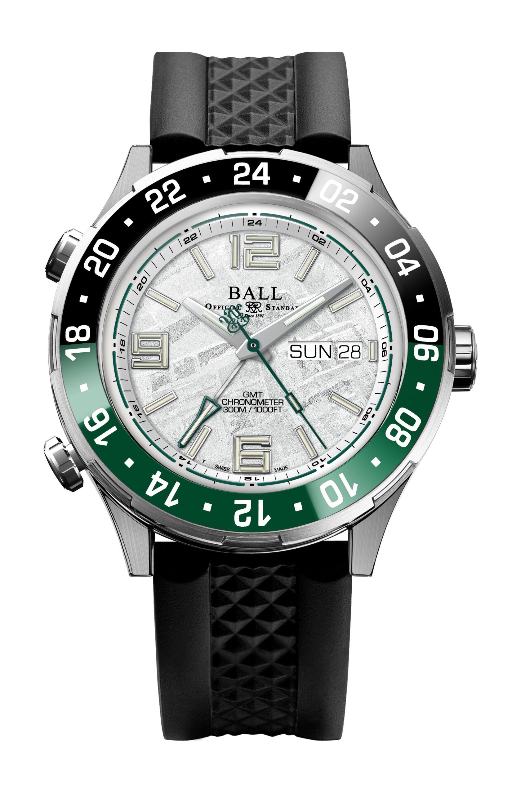BALL Roadmaster Marine GMT 40 luxury timepiece - detailed view