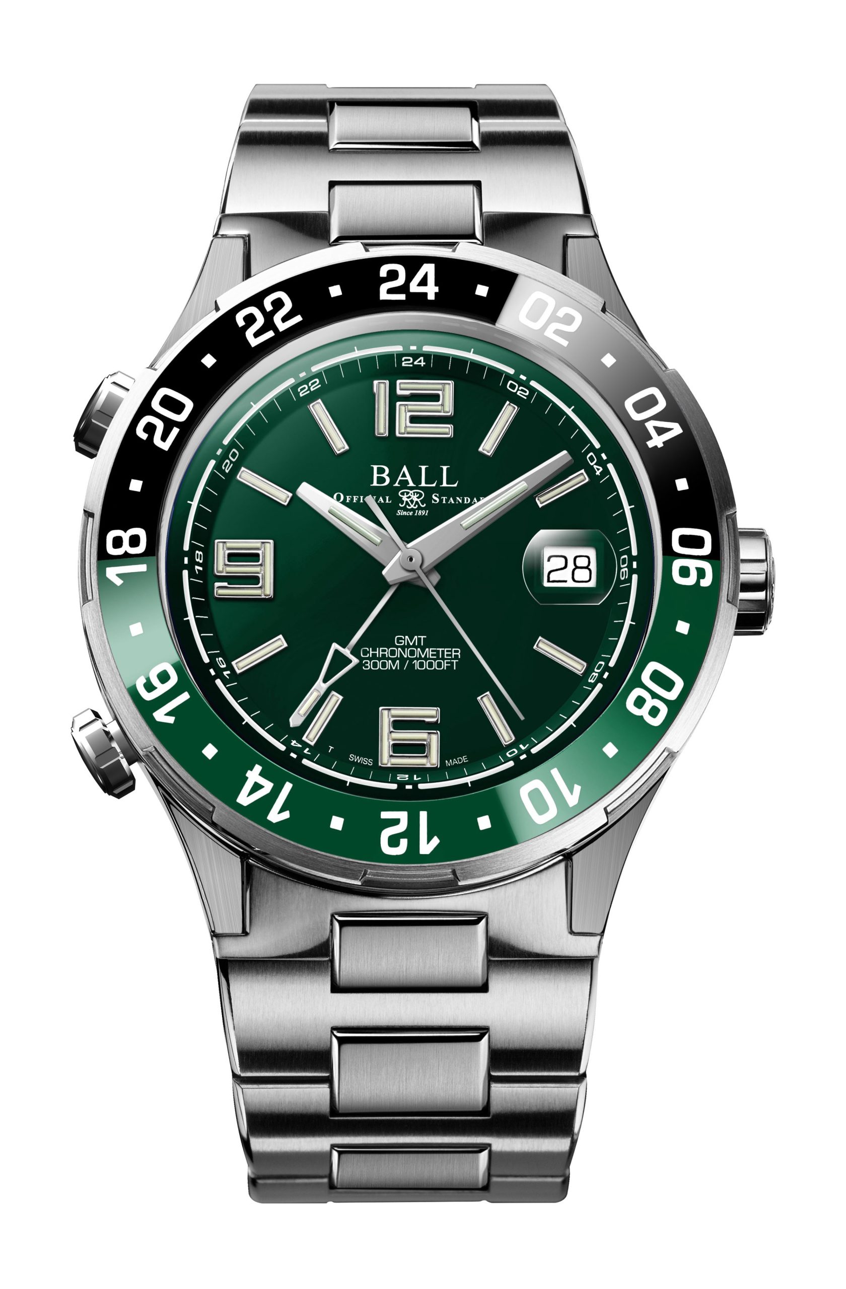 BALL Roadmaster Pilot GMT luxury timepiece - detailed view