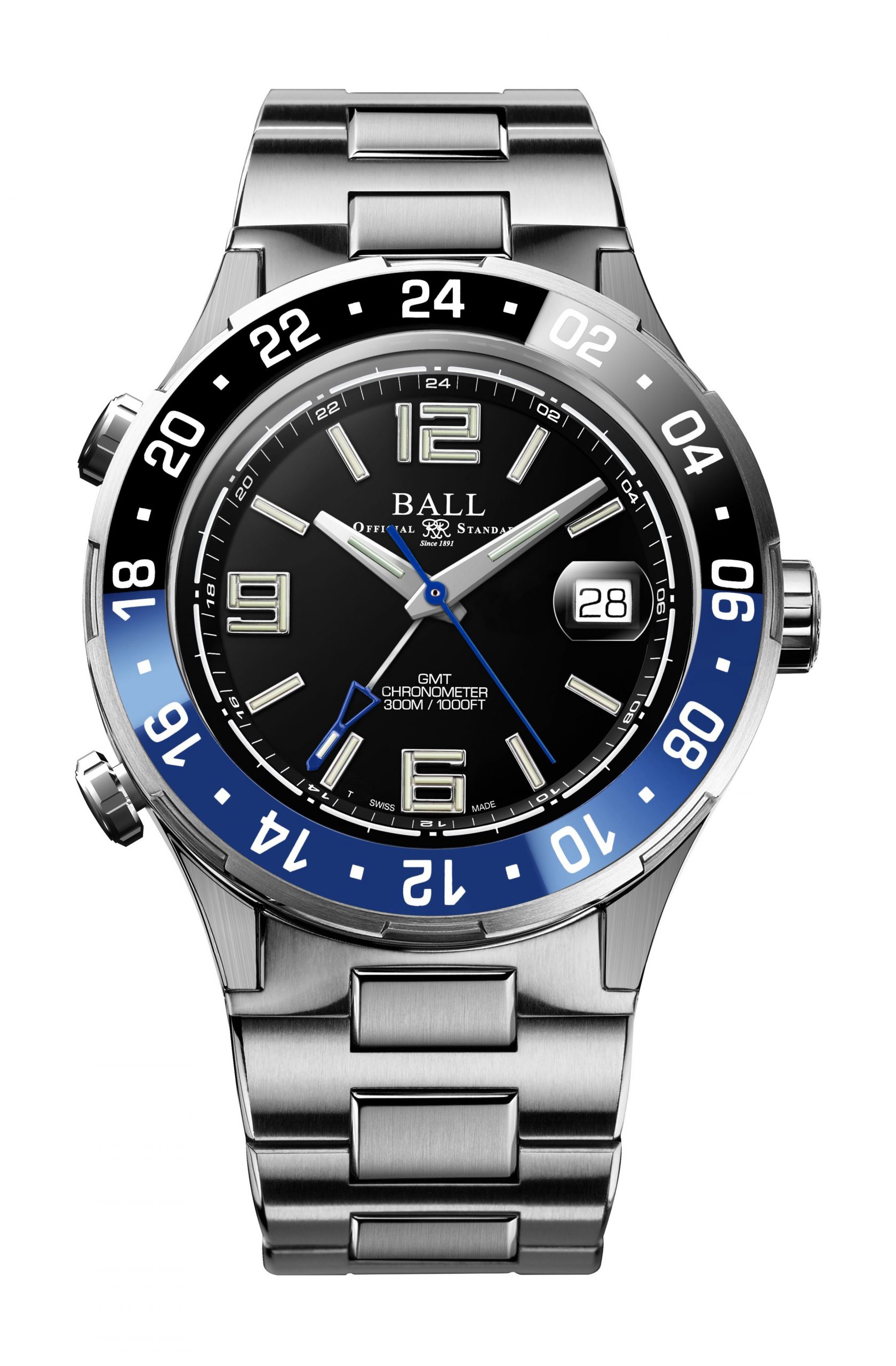 BALL Roadmaster Pilot GMT luxury timepiece - detailed view
