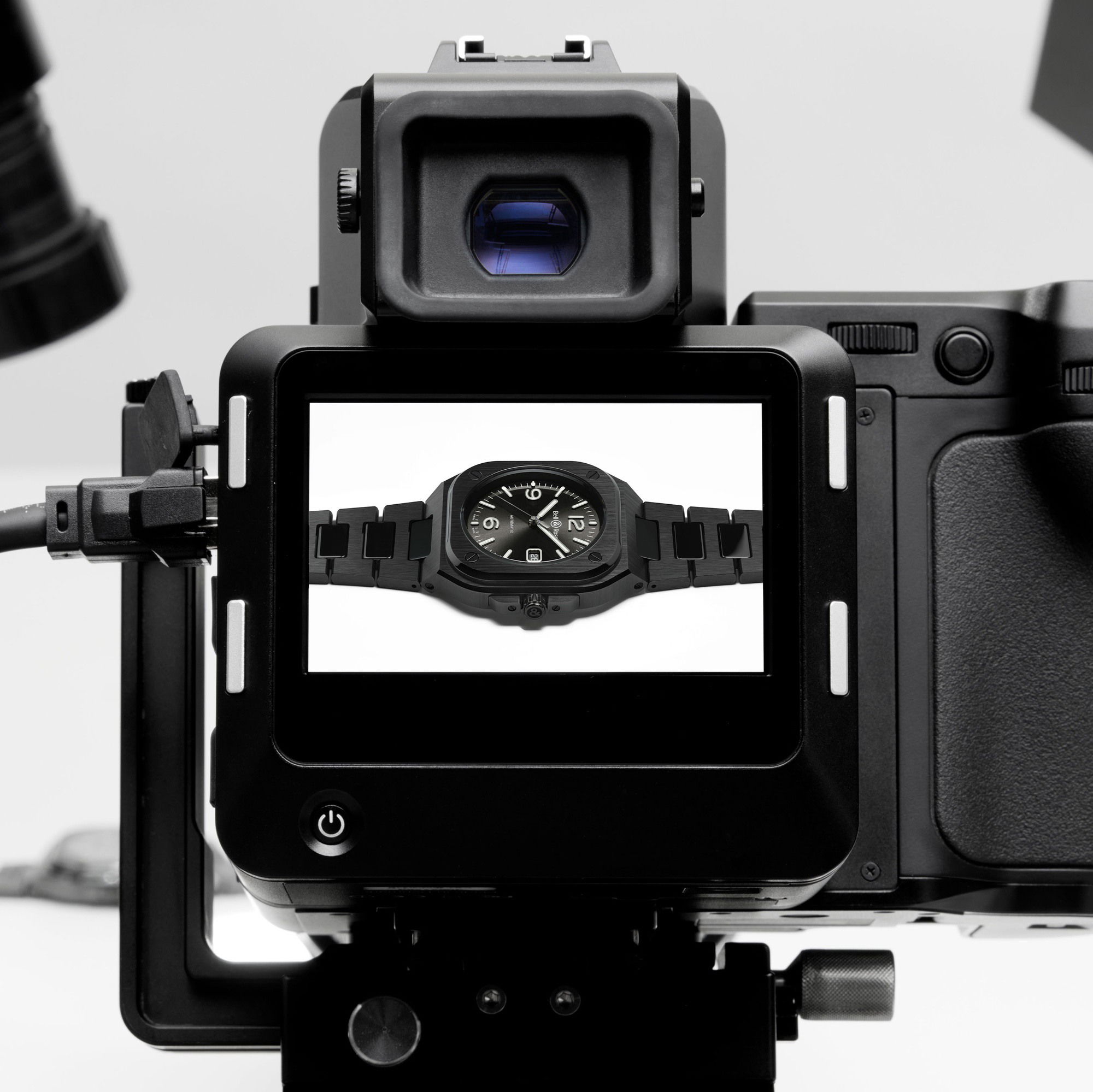 Bell & Ross BR 05 Black Ceramic - View 3