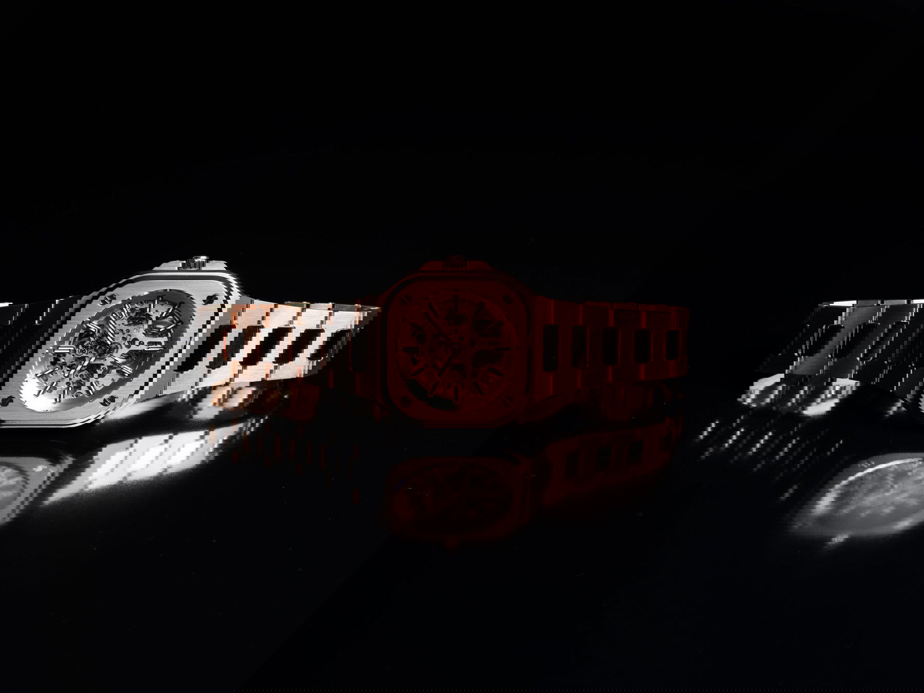 Bell & Ross BR 05 Skeleton Gold - View 2