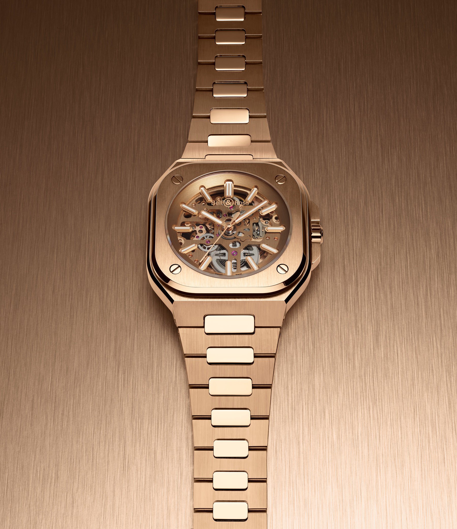 Bell & Ross BR 05 Skeleton Gold - View 3