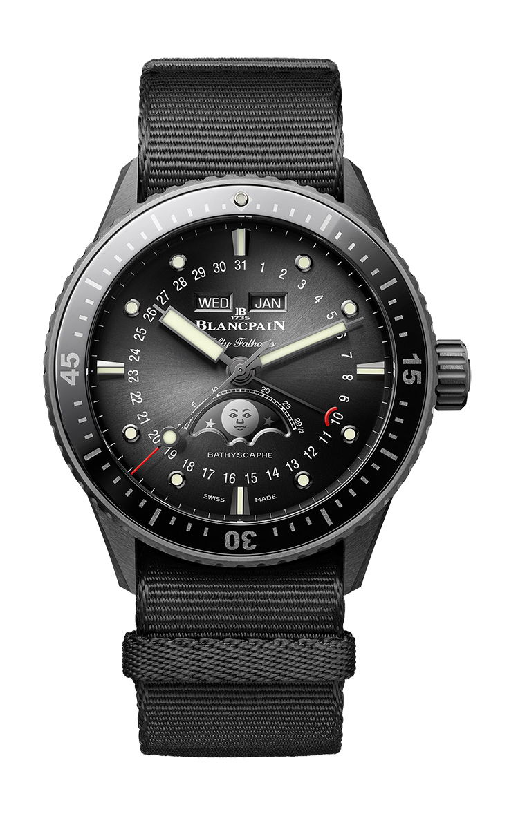 Blancpain Fifty Fathoms Bathyscape Quantième Complet Phases de Lune luxury timepiece - detailed view