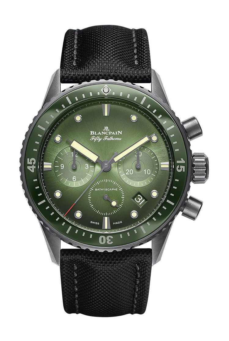 Blancpain Fifty Fathoms Bathyscaphe Chronographe Flyback luxury timepiece - detailed view