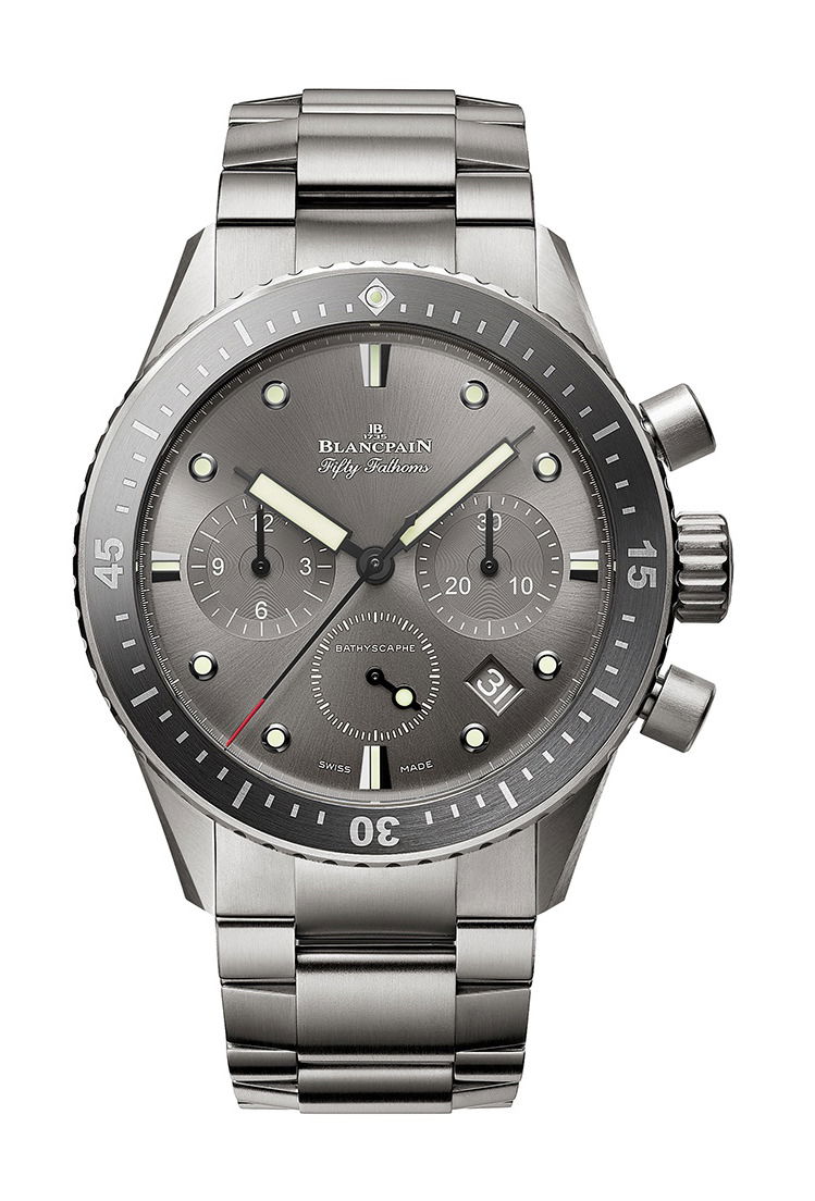 Blancpain Fifty Fathoms Bathyscaphe Chronographe Flyback luxury timepiece - detailed view