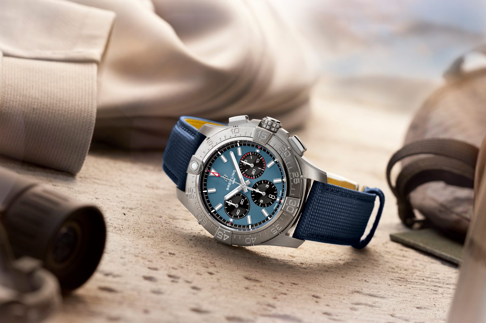 Breitling Avenger B01 Chronograph 44 - View 2