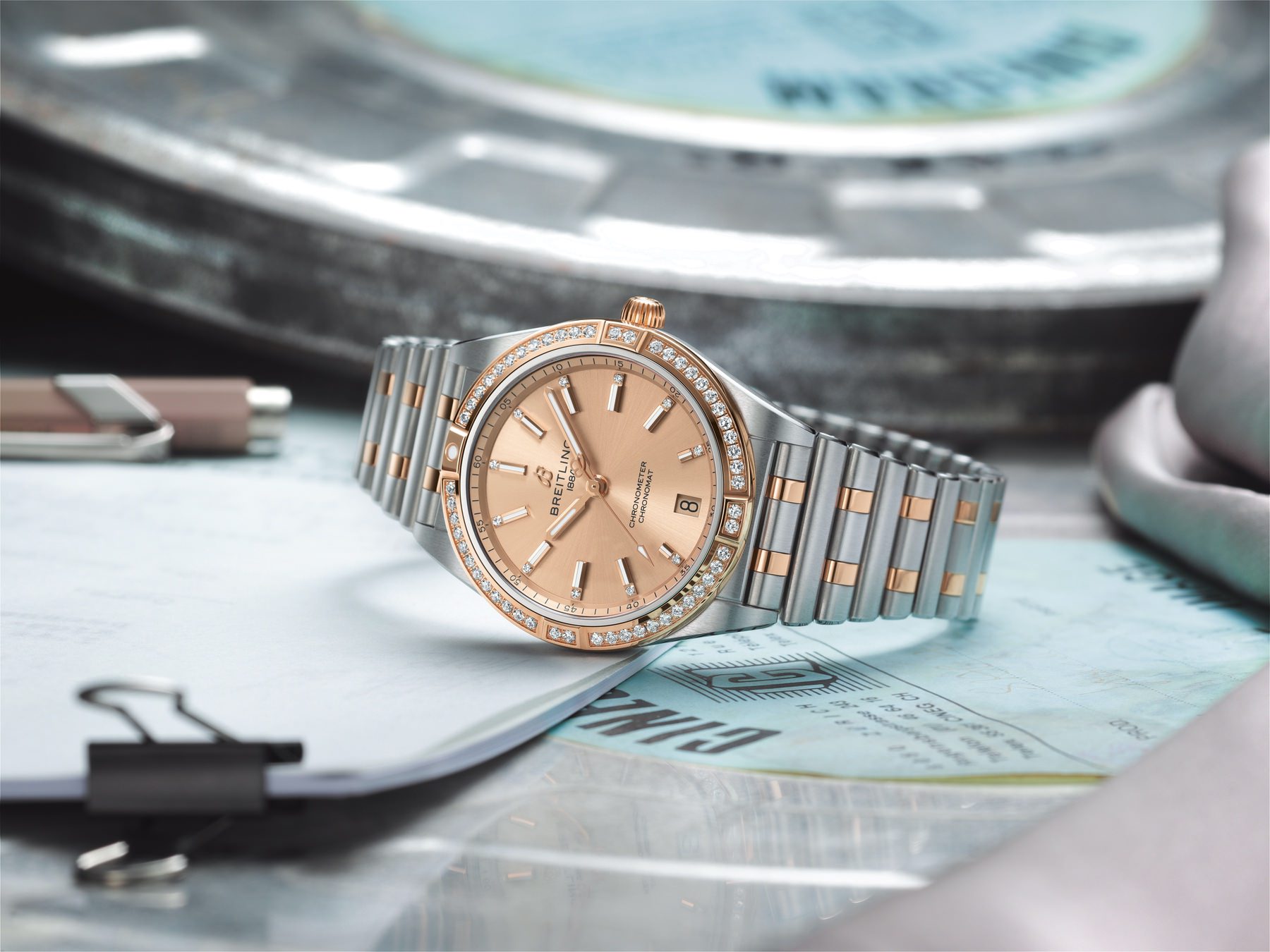 Breitling Chronomat Automatic 36 - View 3