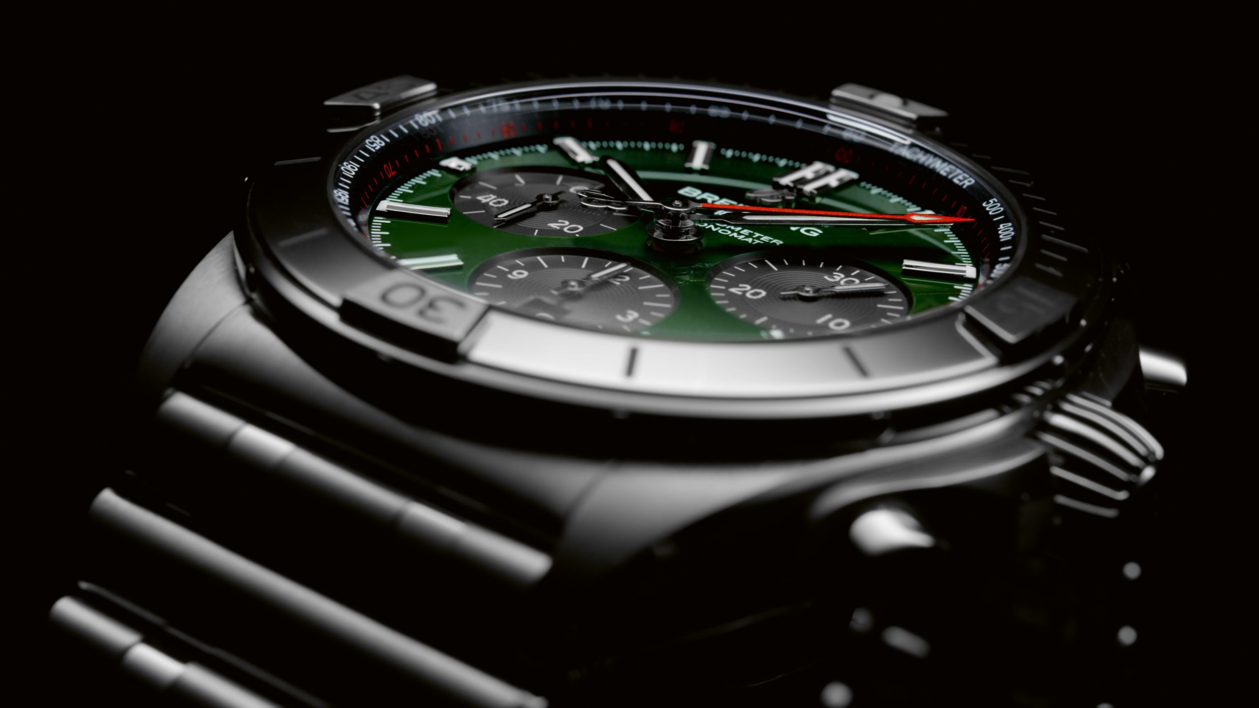 Breitling Chronomat B01 42 Bentley - View 2