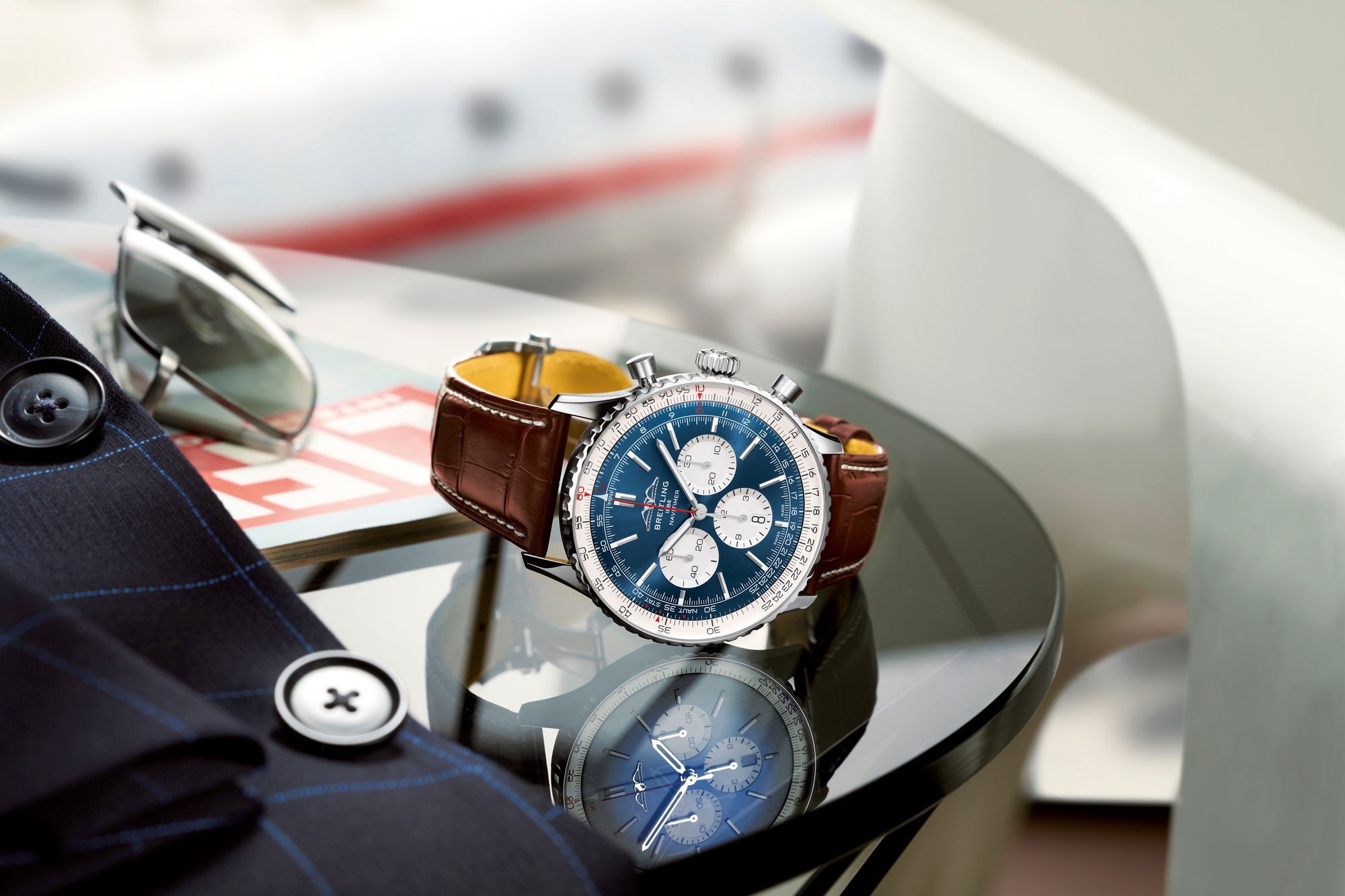 Breitling Navitimer B01 Chronograph 46 - View 2