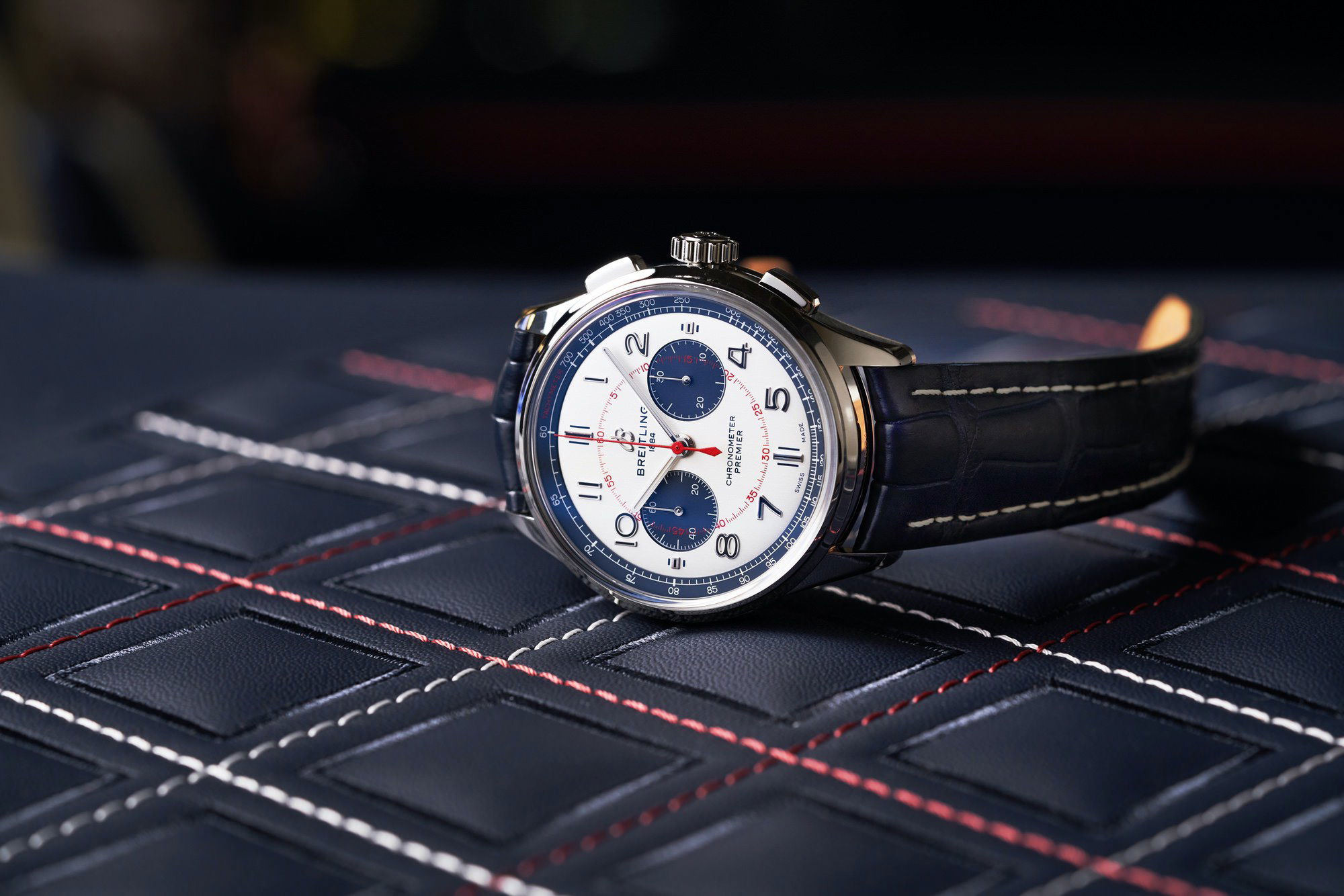 Breitling Premier B01 Chronograph 42 Bentley Mulliner Limited Edition - View 2