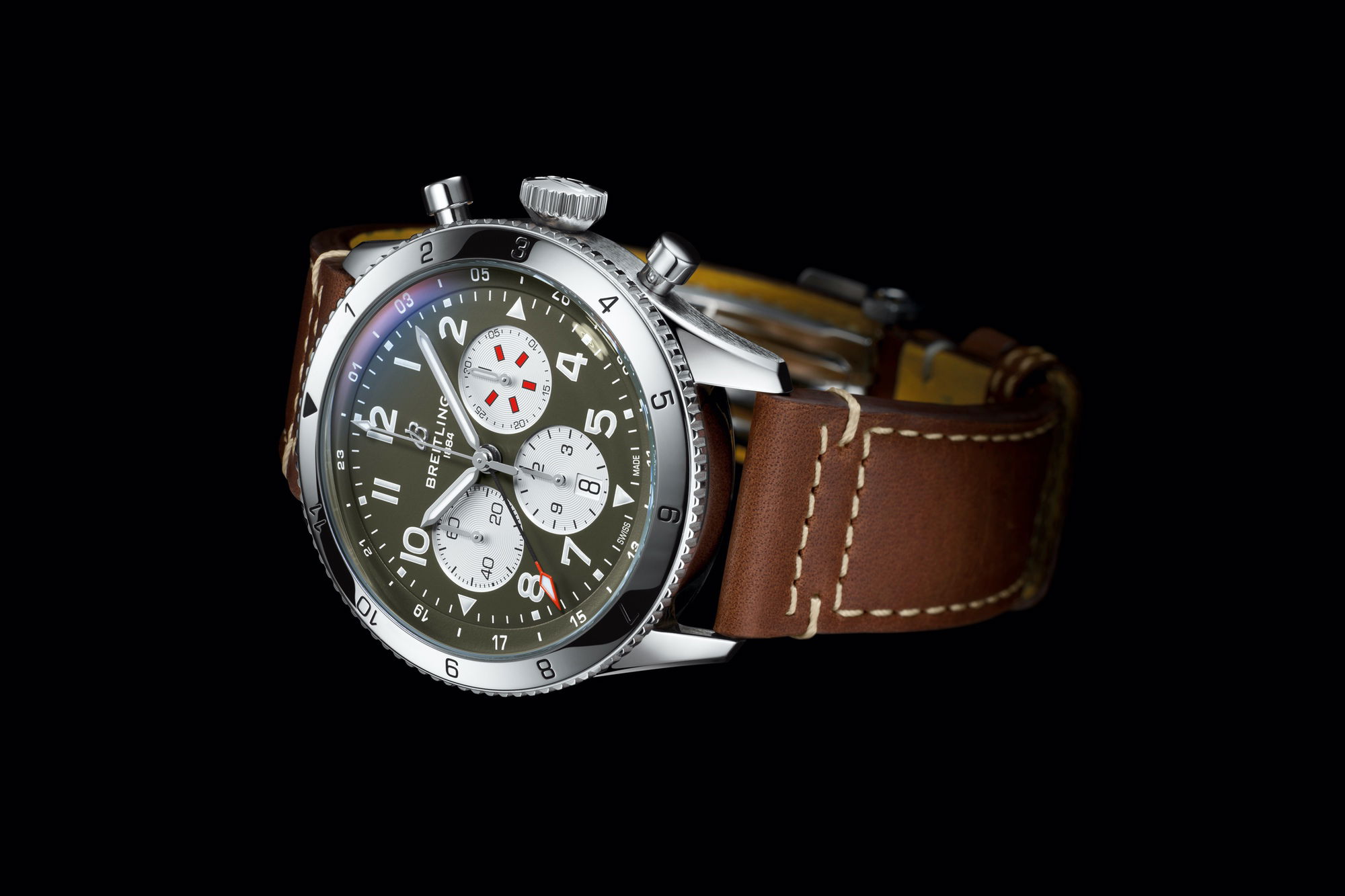 Breitling Super AVI B04 Chronograph GMT 46 Curtiss Warhawk - View 3