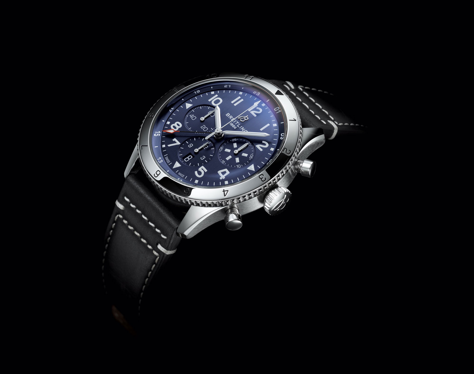 Breitling Super AVI B04 Chronograph GMT 46 Tribute to Vought F4U Corsair - View 3