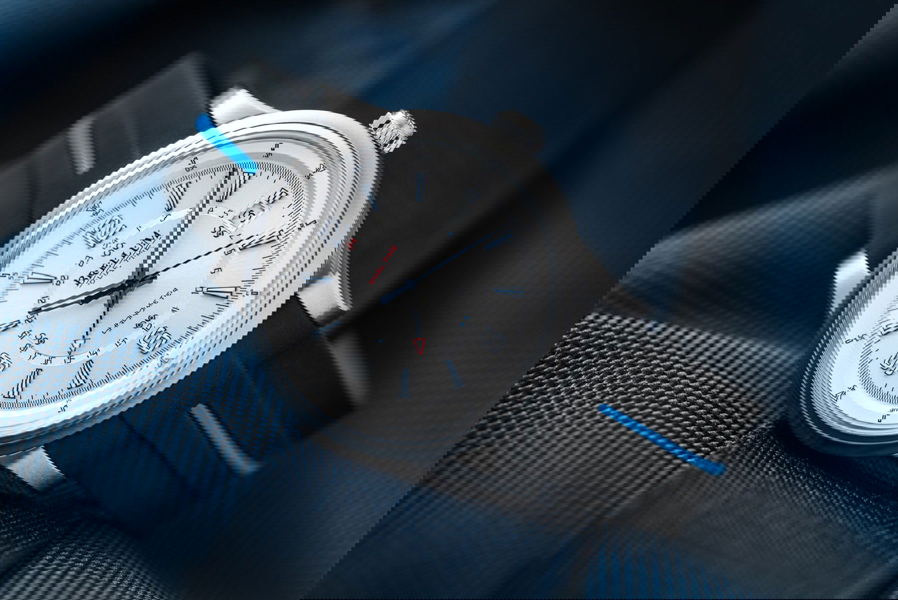Brellum Wyvern GMT Silver - View 3