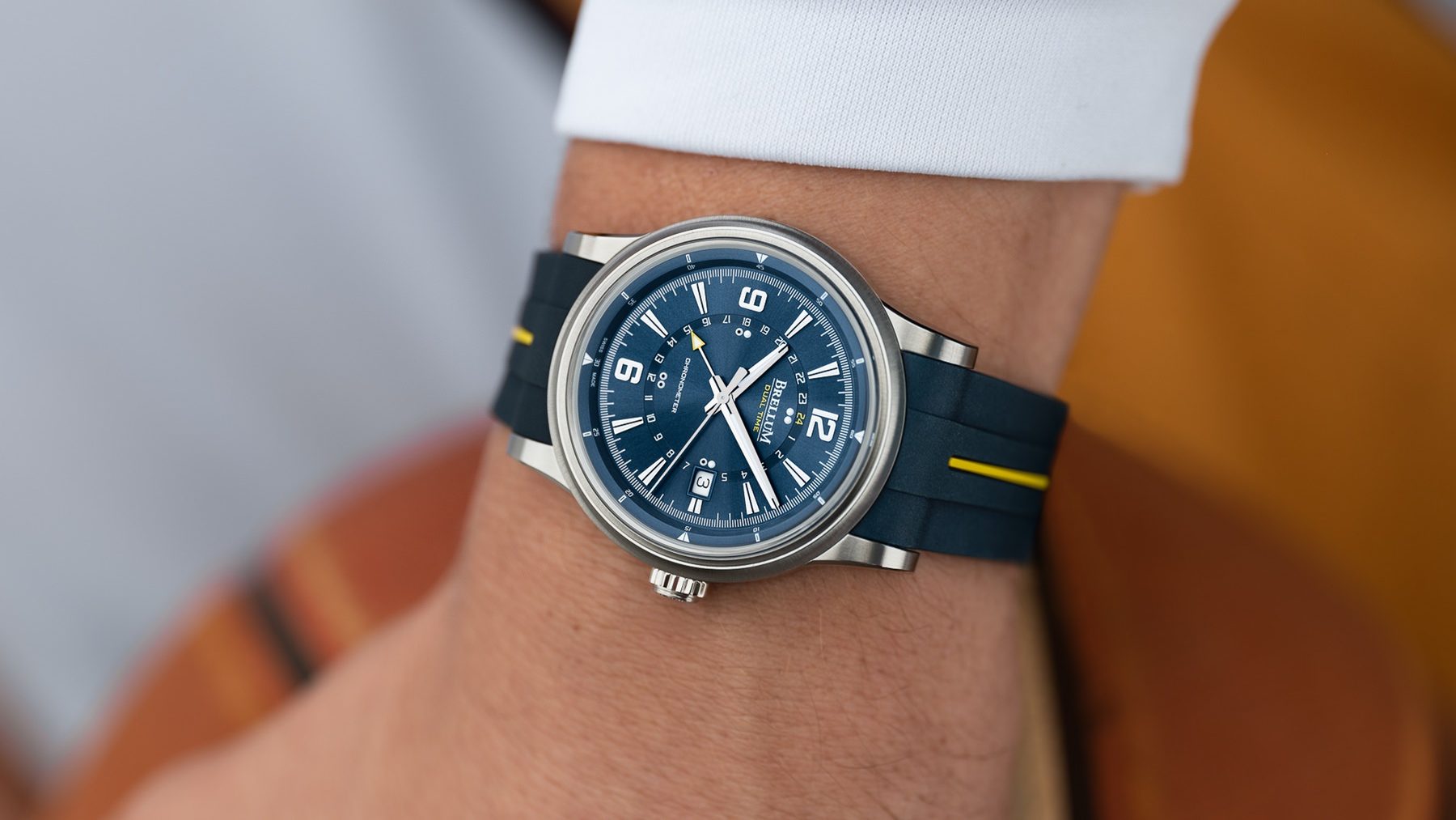 Brellum Wyvern GMT Blue - View 2