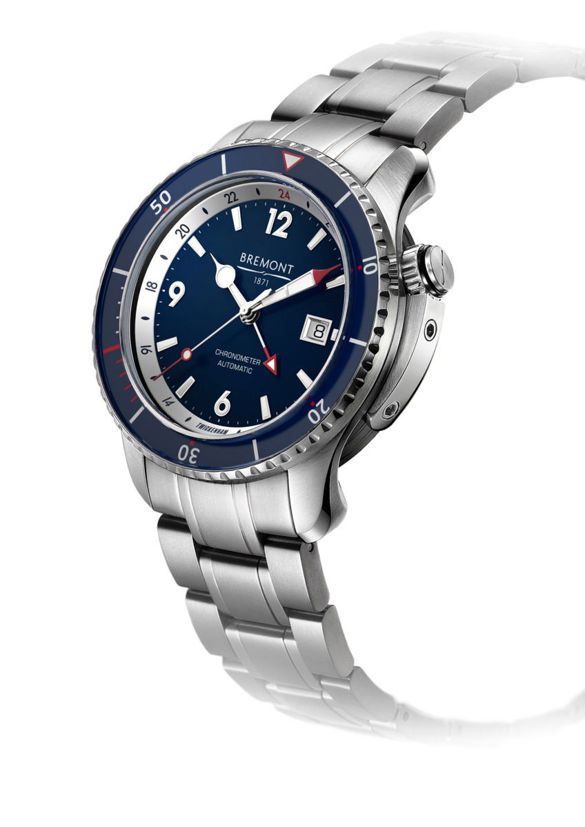 Bremont RFU 150 - View 3
