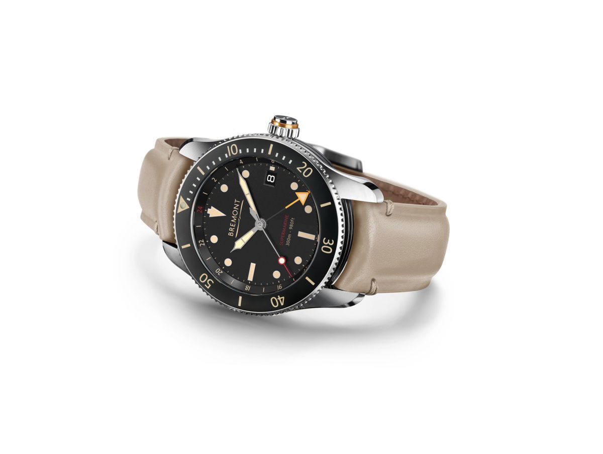 Bremont S302 - View 3