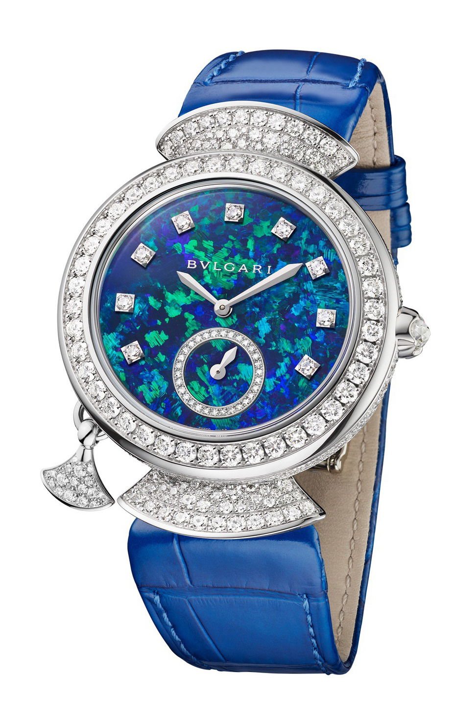 Bvlgari Divas’ Dream Minute Repeater Opal luxury timepiece - detailed view