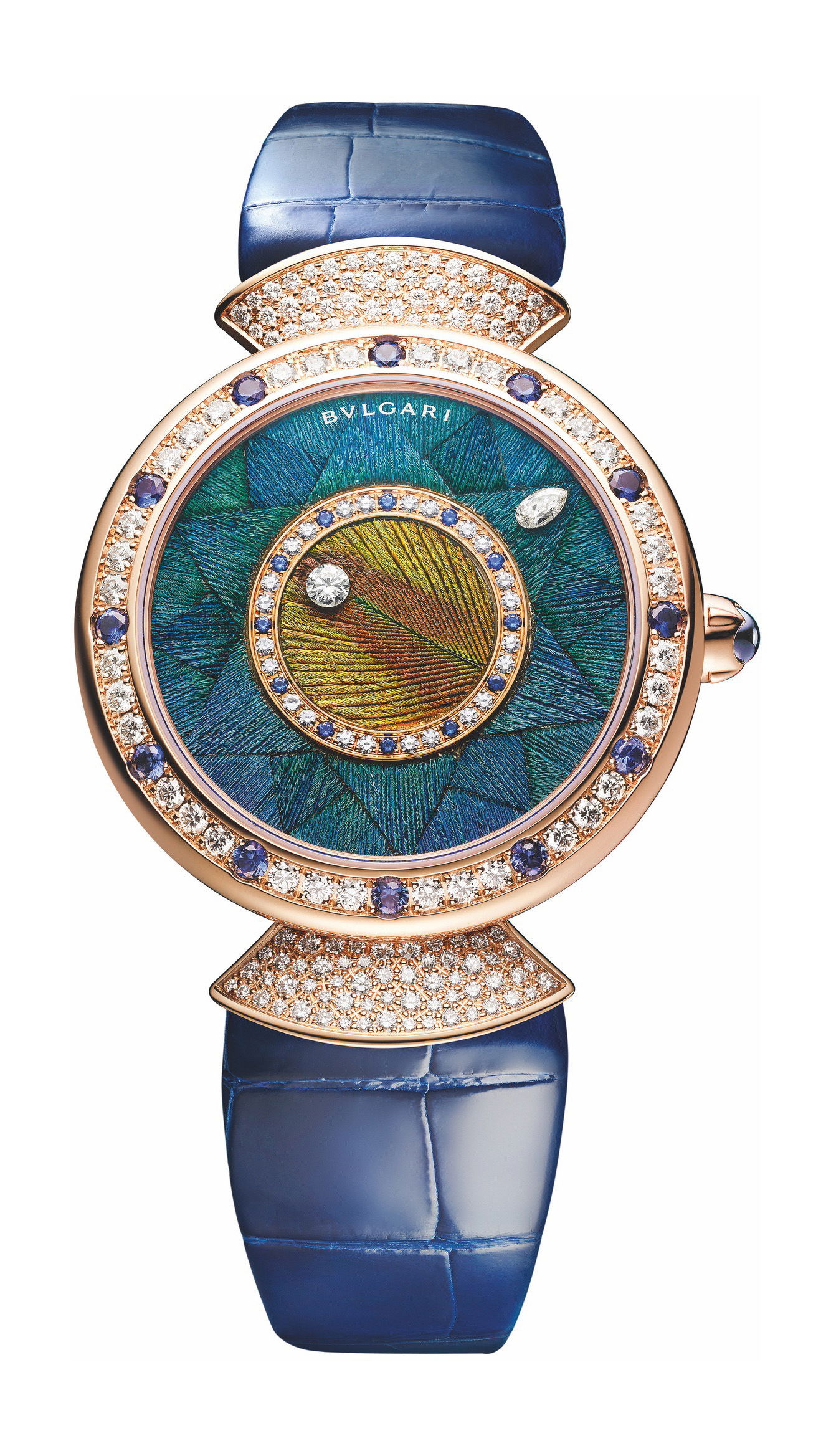 Bvlgari Divas’ Dream Peacock Dischi luxury timepiece - detailed view