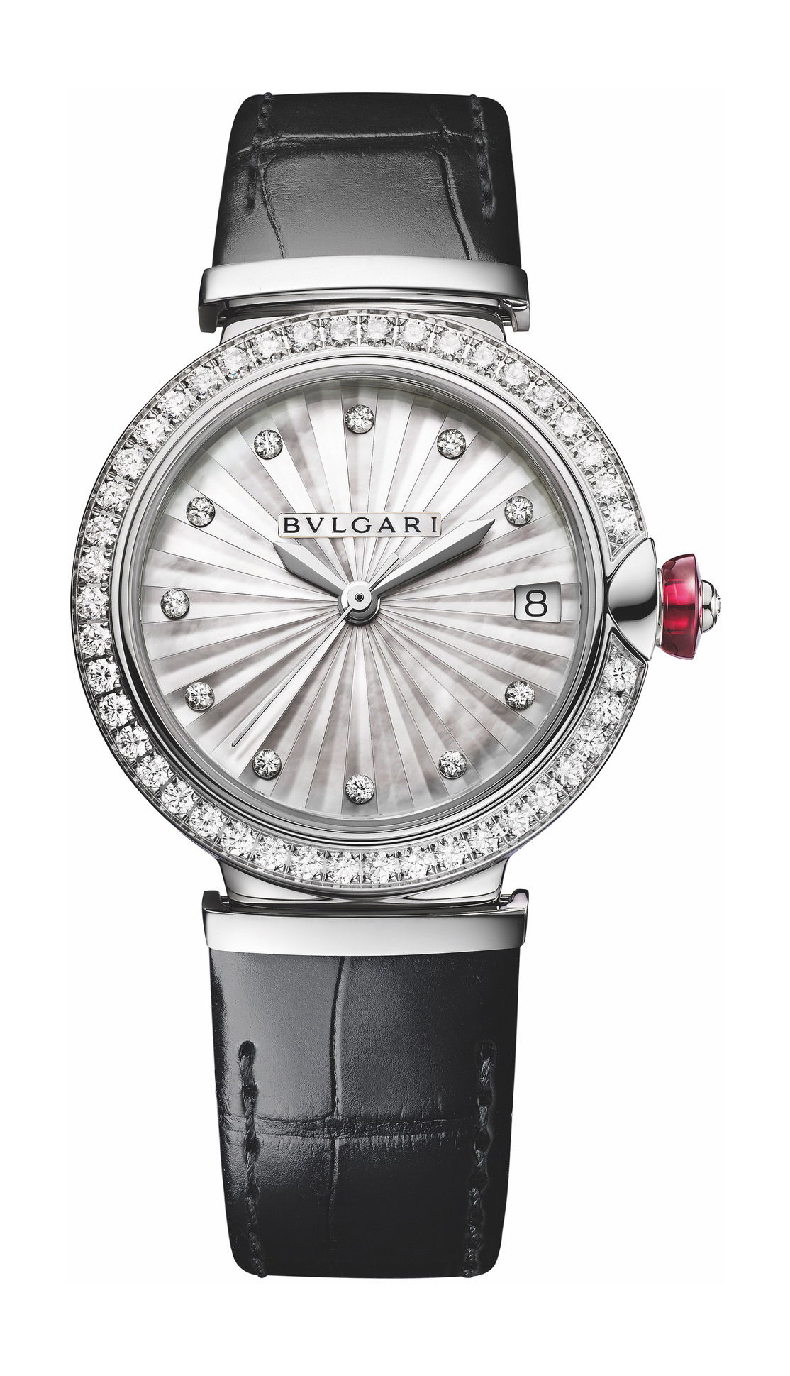 Bvlgari Lvcea Intarsio luxury timepiece - detailed view