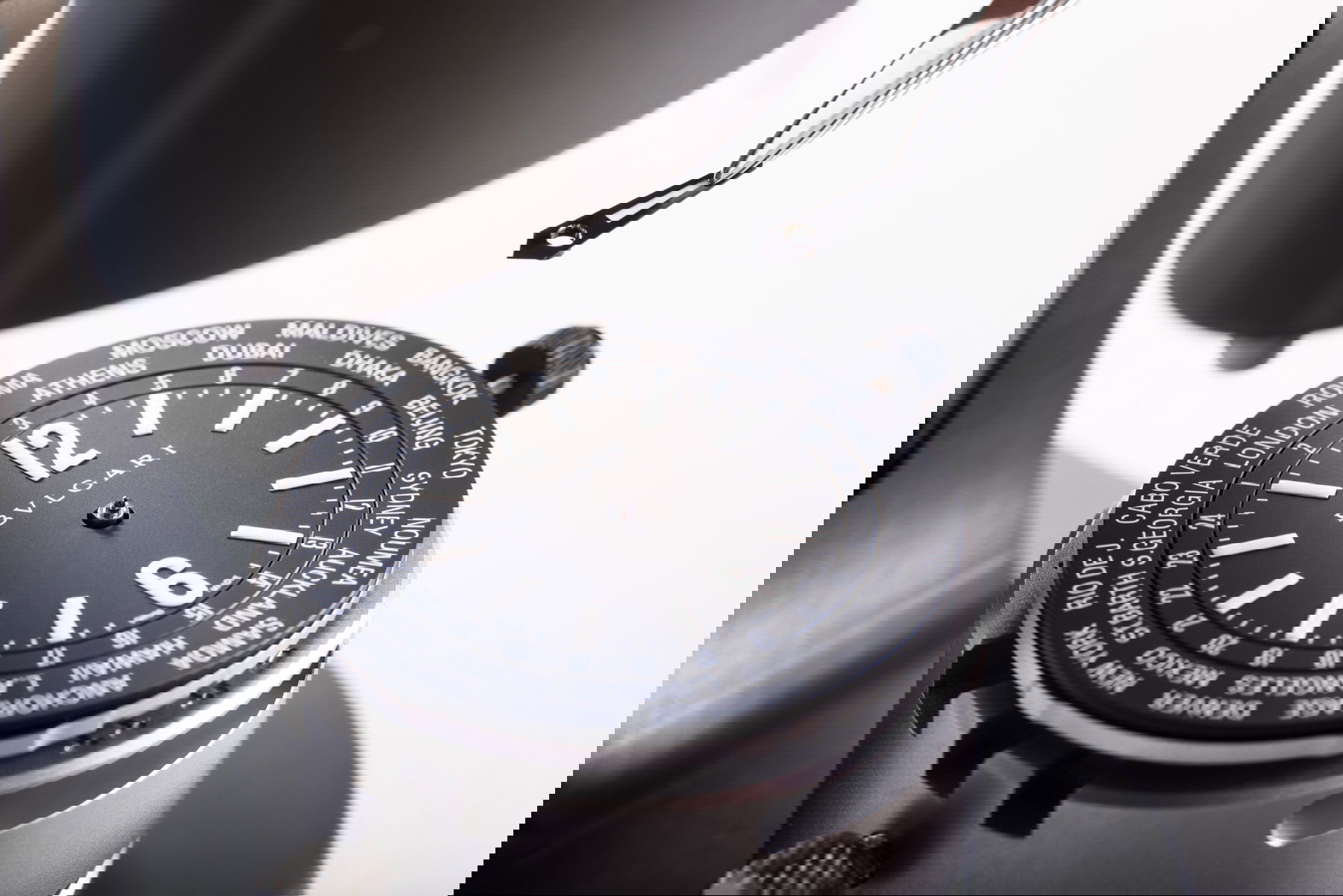 Bvlgari Octo Roma Worldtimer Steel D.L.C. - View 3