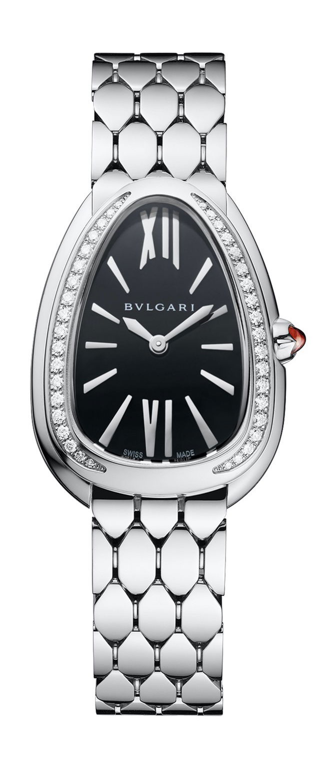 Bvlgari Serpenti Seduttori luxury timepiece - detailed view