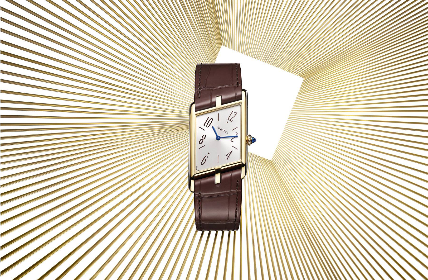 Cartier Montre Tank Asymétrique - View 3