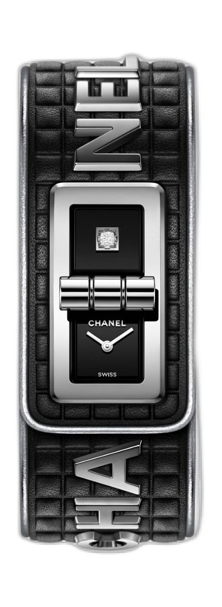 Chanel Code Coco Wanted de Chanel luxury timepiece - detailed view