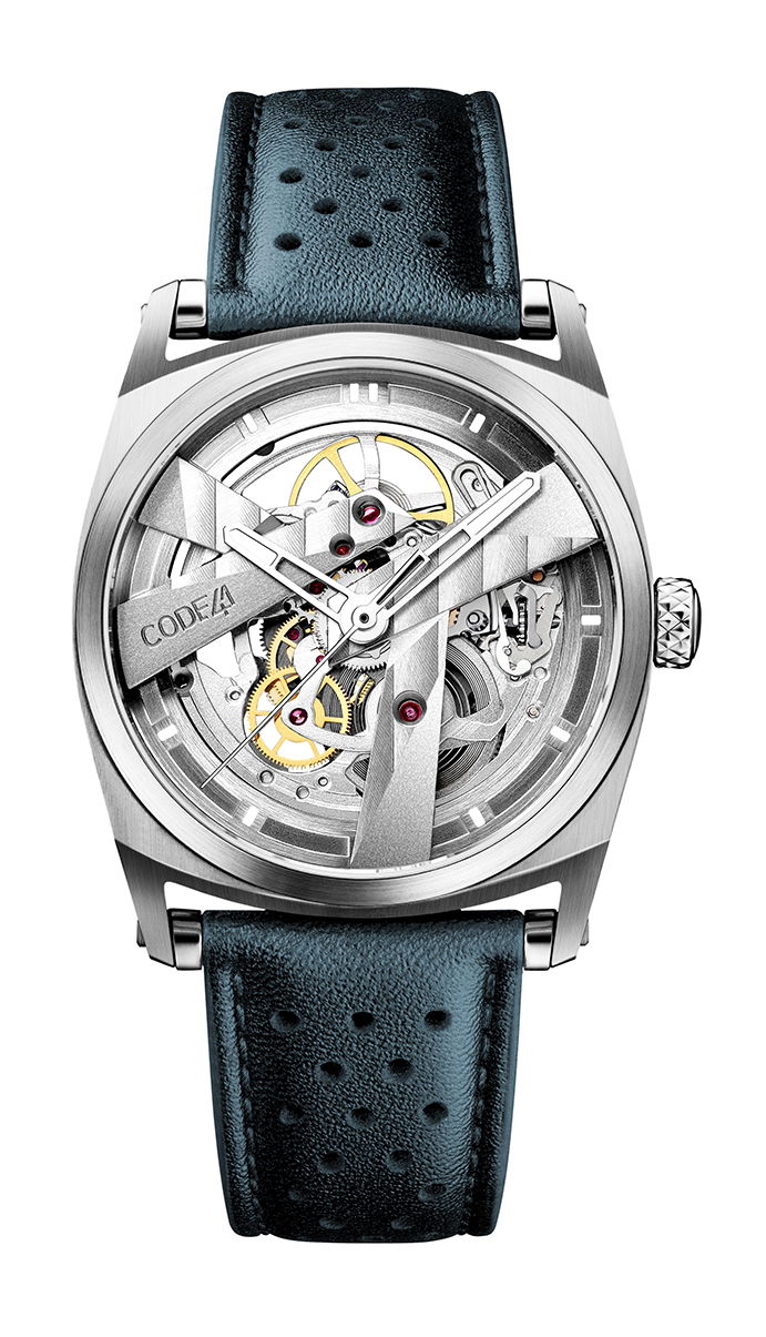 CODE41 DAY41 40mm Steel luxury timepiece - detailed view