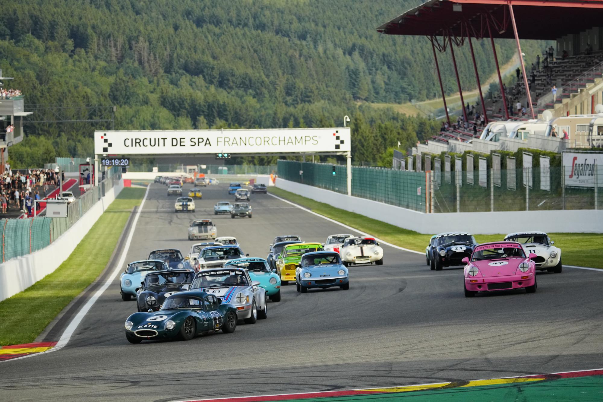 Cuervo y Sobrinos Historiador Historic Endurance - View 3