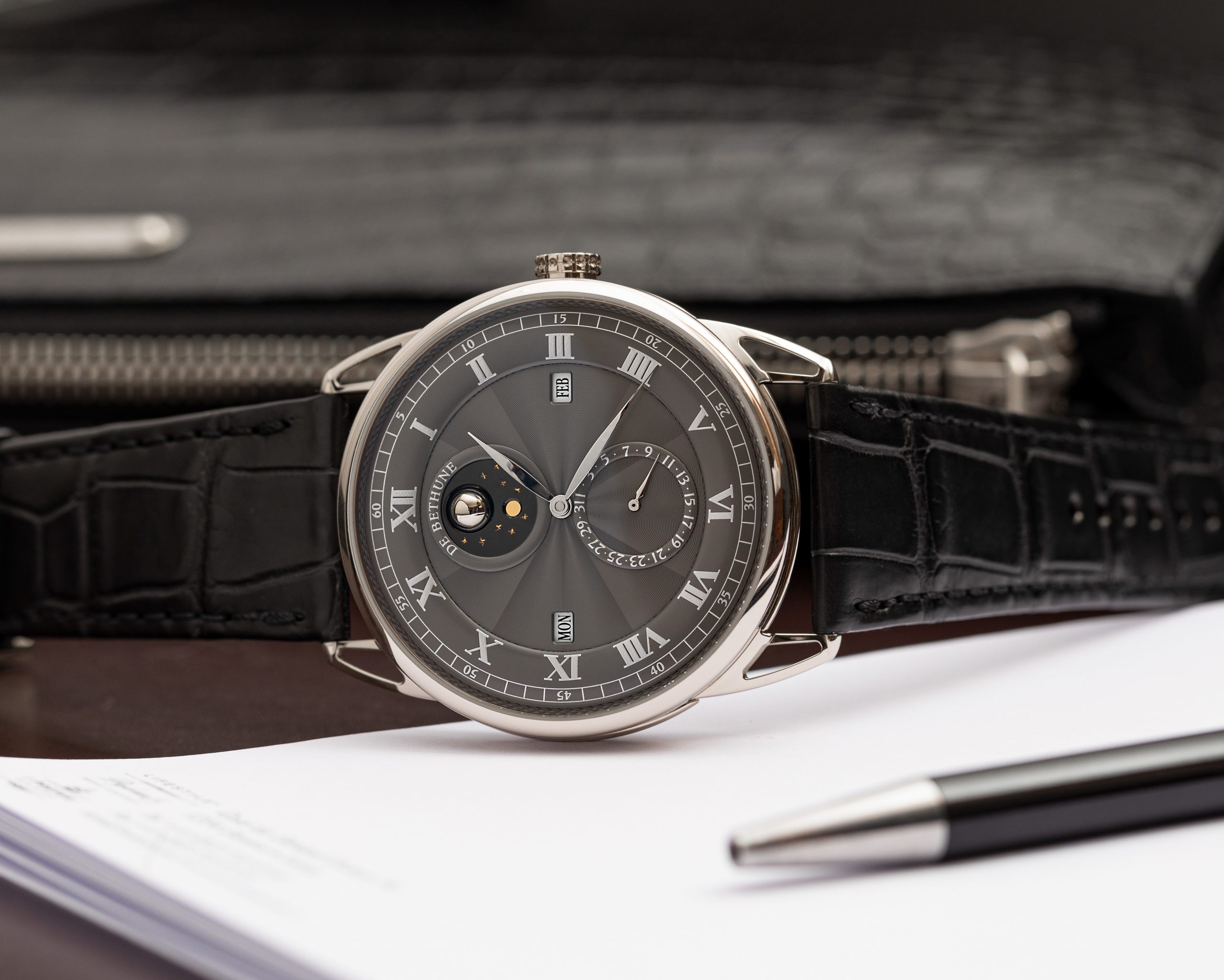 De Bethune DB25 QP Automatique - View 3