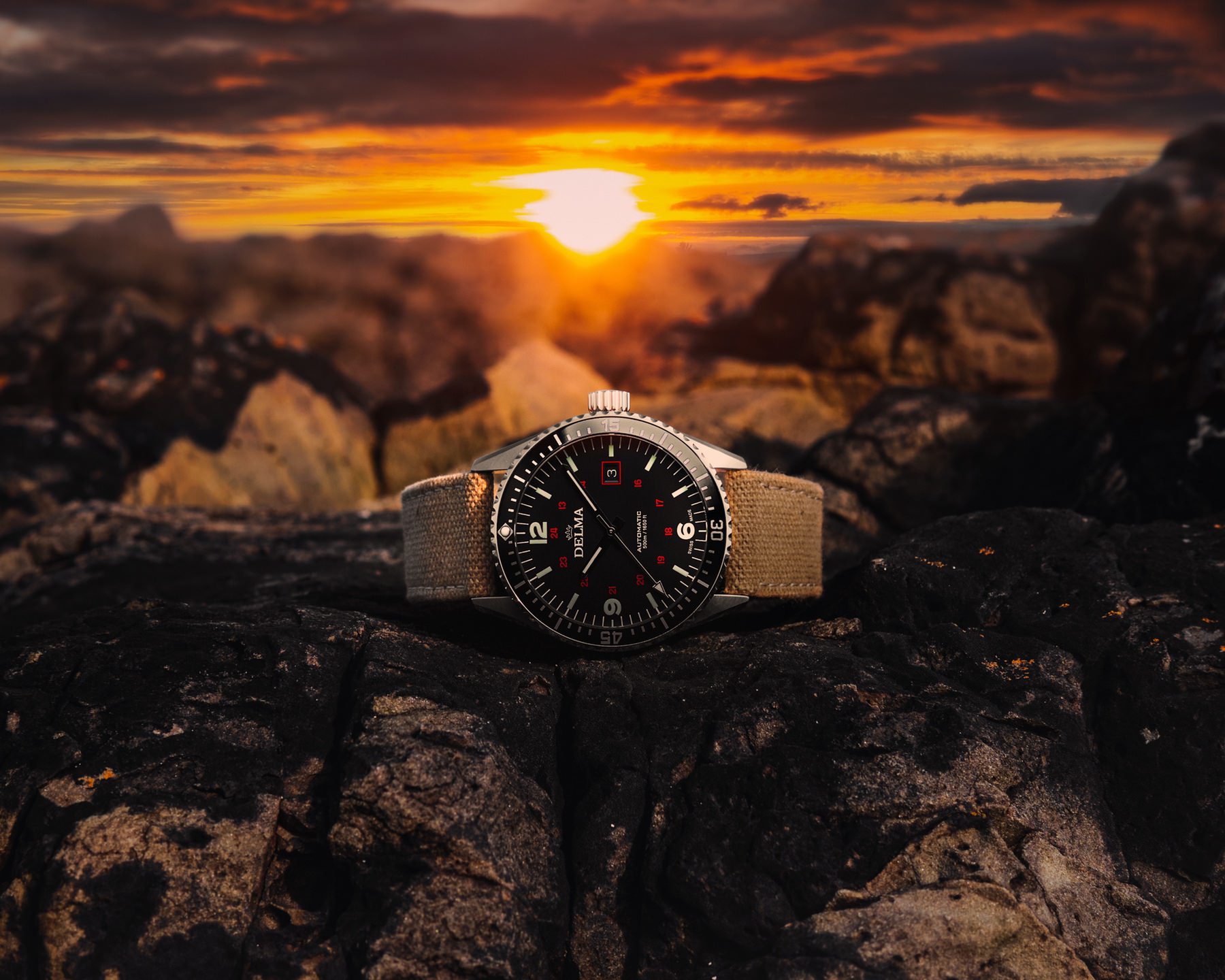 Delma Cayman Field Automatic - View 2